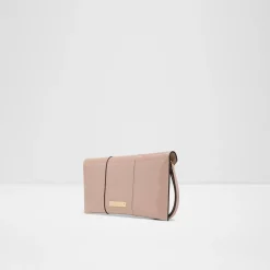 Aldo Feille clutch