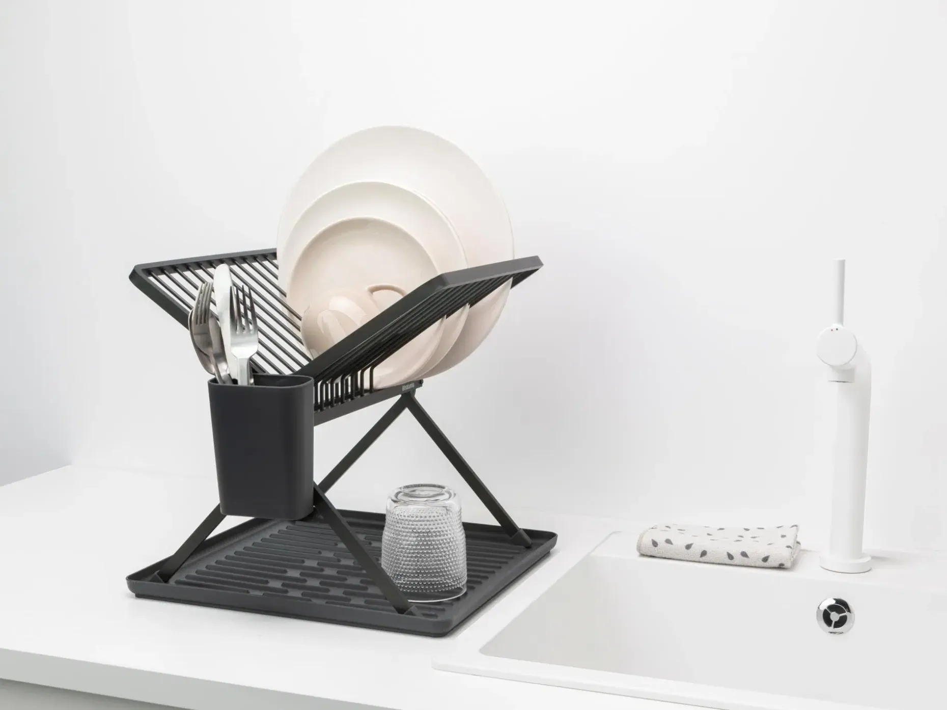 Brabantia astiankuivausteline kokoontaittuva dark grey