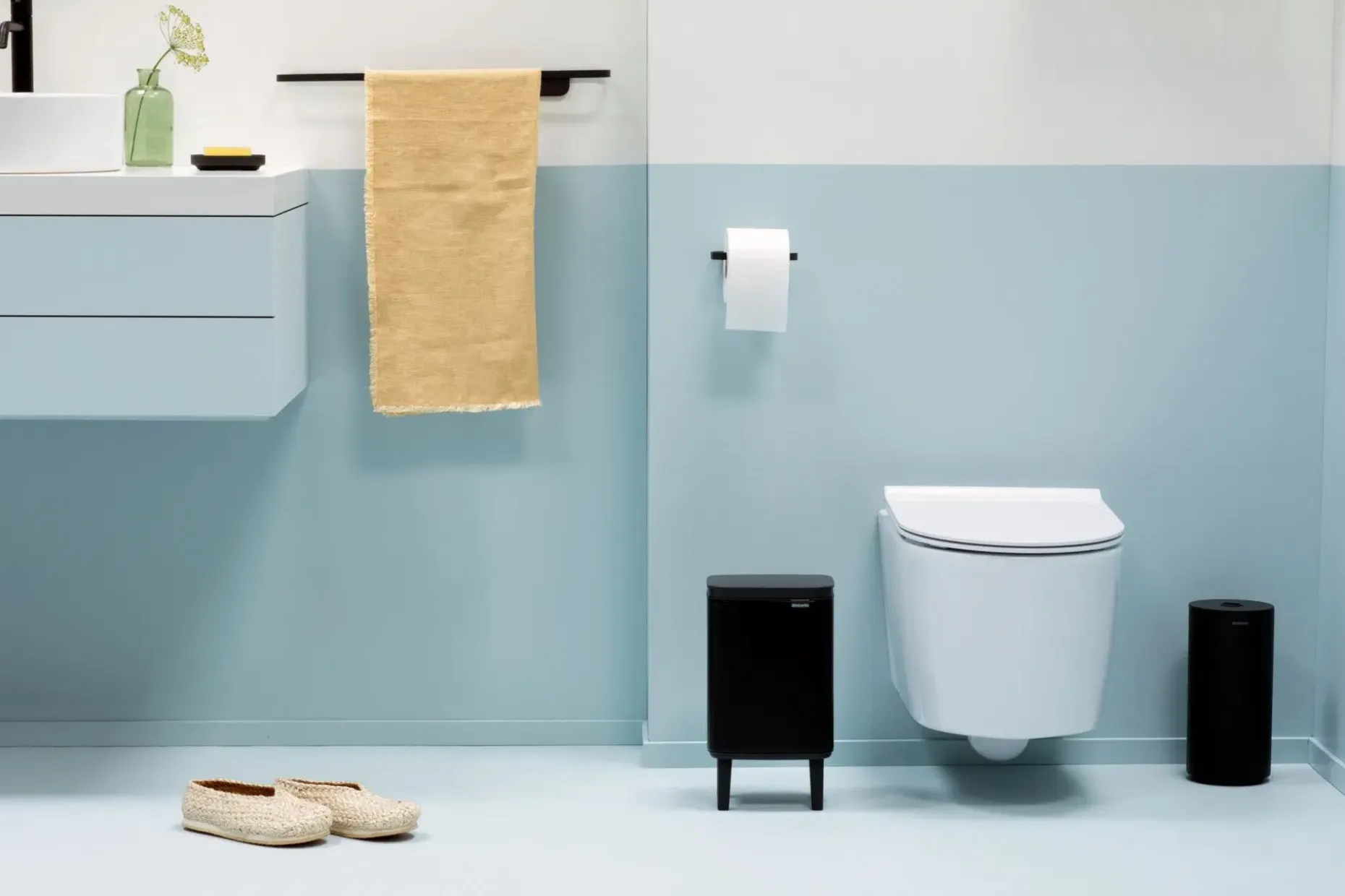 Brabantia Bo Hi roska-astia 4L matt black