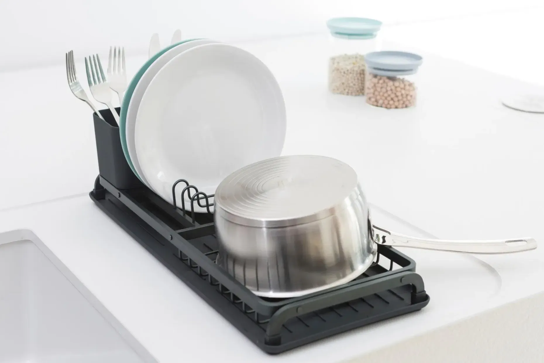Brabantia kompakti astiankuivausteline dark grey