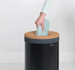Brabantia pyykkikori korkkikansi 35L matt black