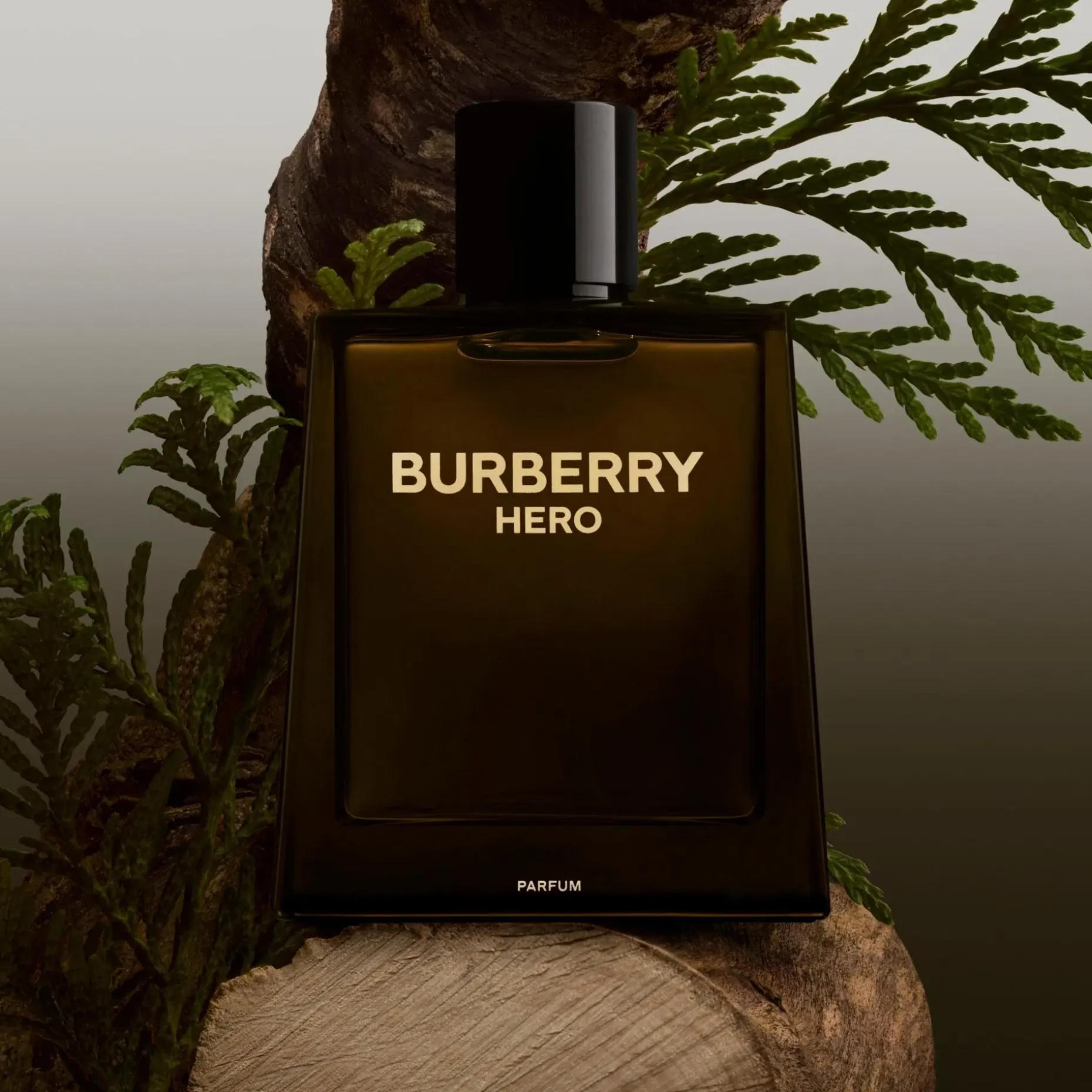 Burberry Hero Parfum tuoksu 50 ml