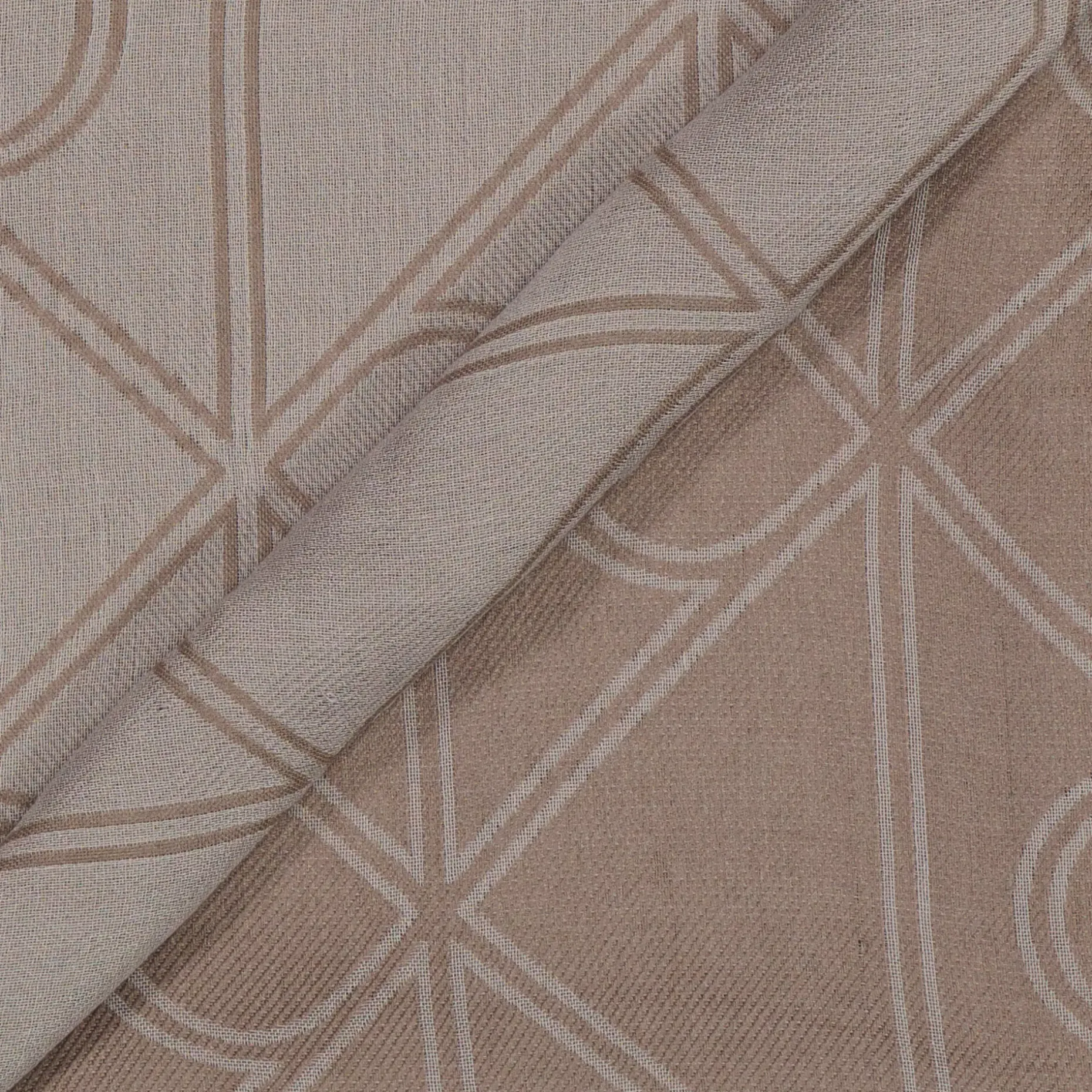 Calvin Klein 120 x 120 kuosillinen huivi