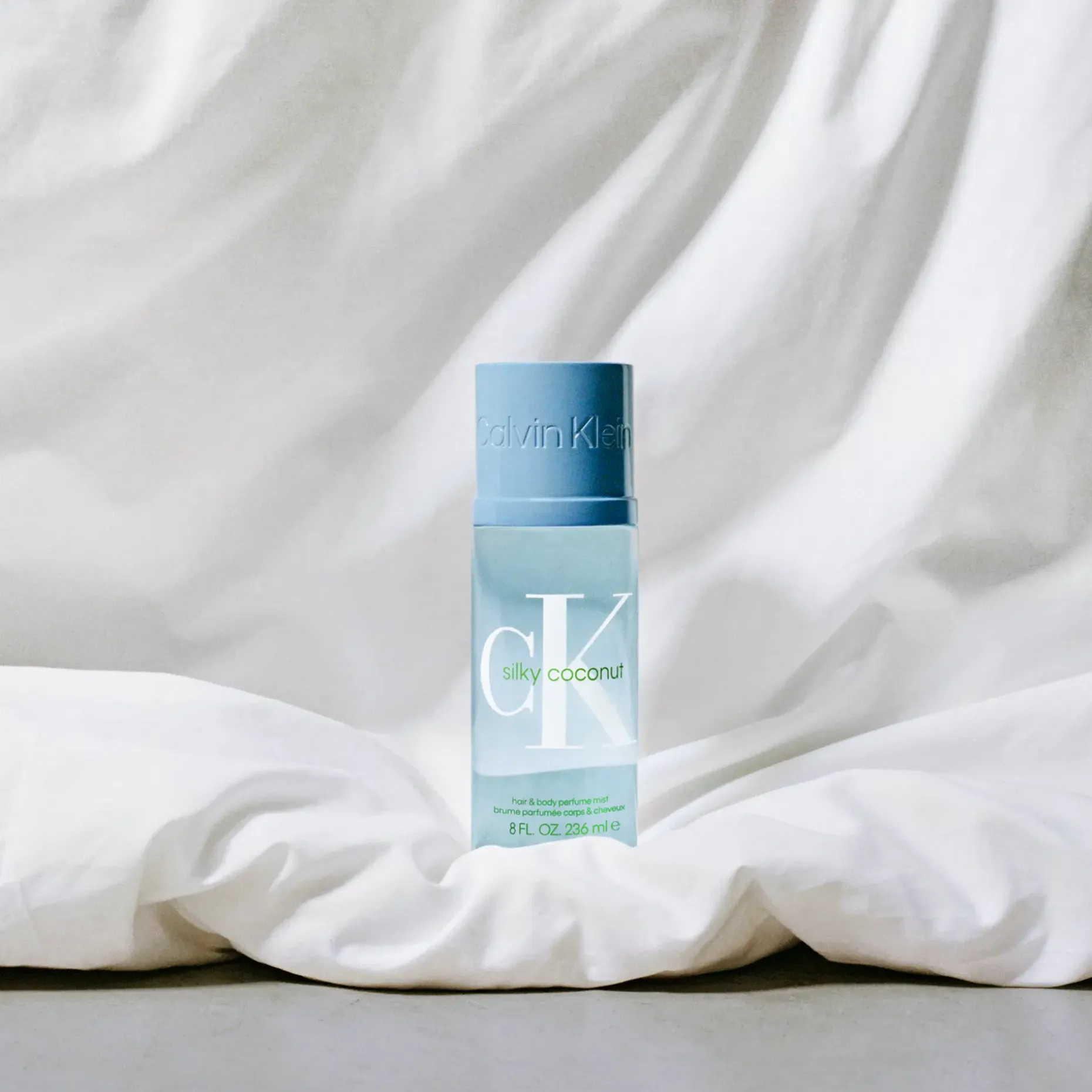 Calvin Klein Hair & bodymist Silky Coconut 236 ml hius- ja vartalotuoksu