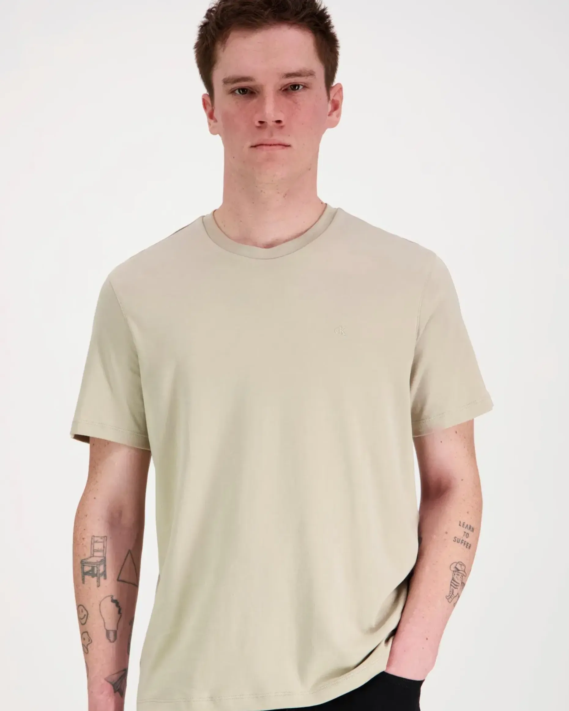 Calvin Klein Ss supima chest emb crewneck t-paita