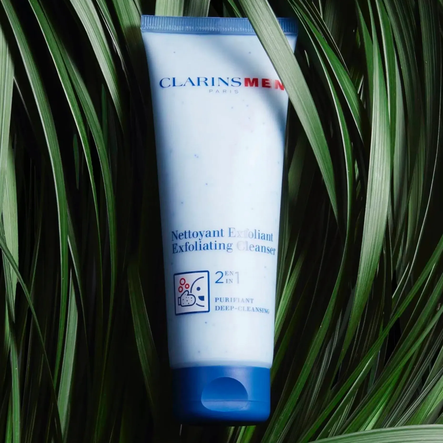 Clarins MEN Exfoliating cleanser -2-in-1 kuoriva kasvopesu 125 ml