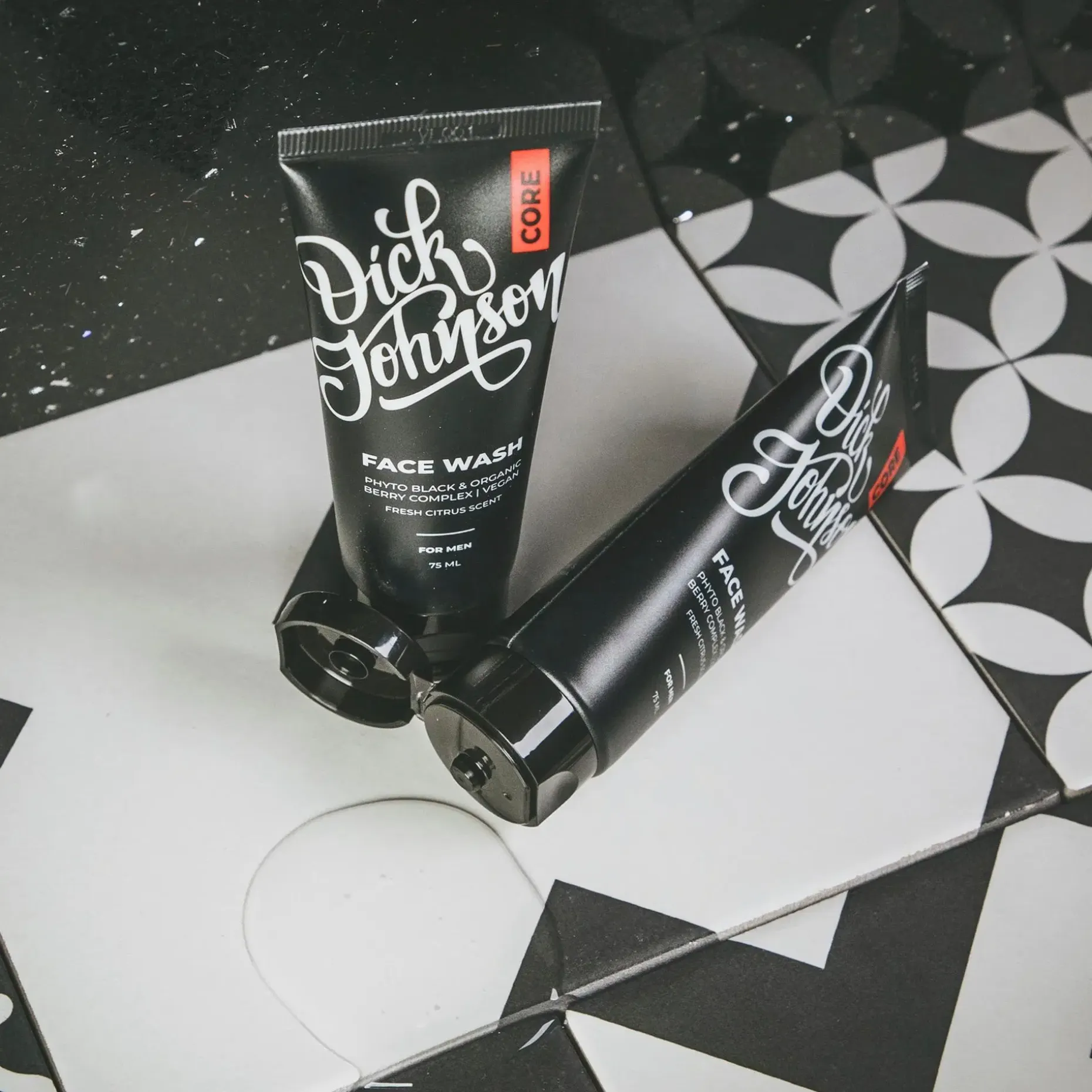 Dick Johnson CORE by Dick Johnson puhdistusgeeli 75 ml