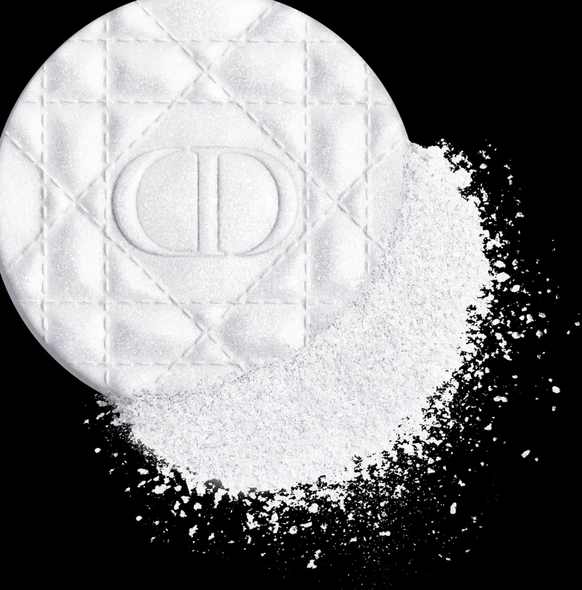 DIOR Forever Glow Luminizer Highlighter Infused with Hyaluronic Acid korostuspuuteri 6 g