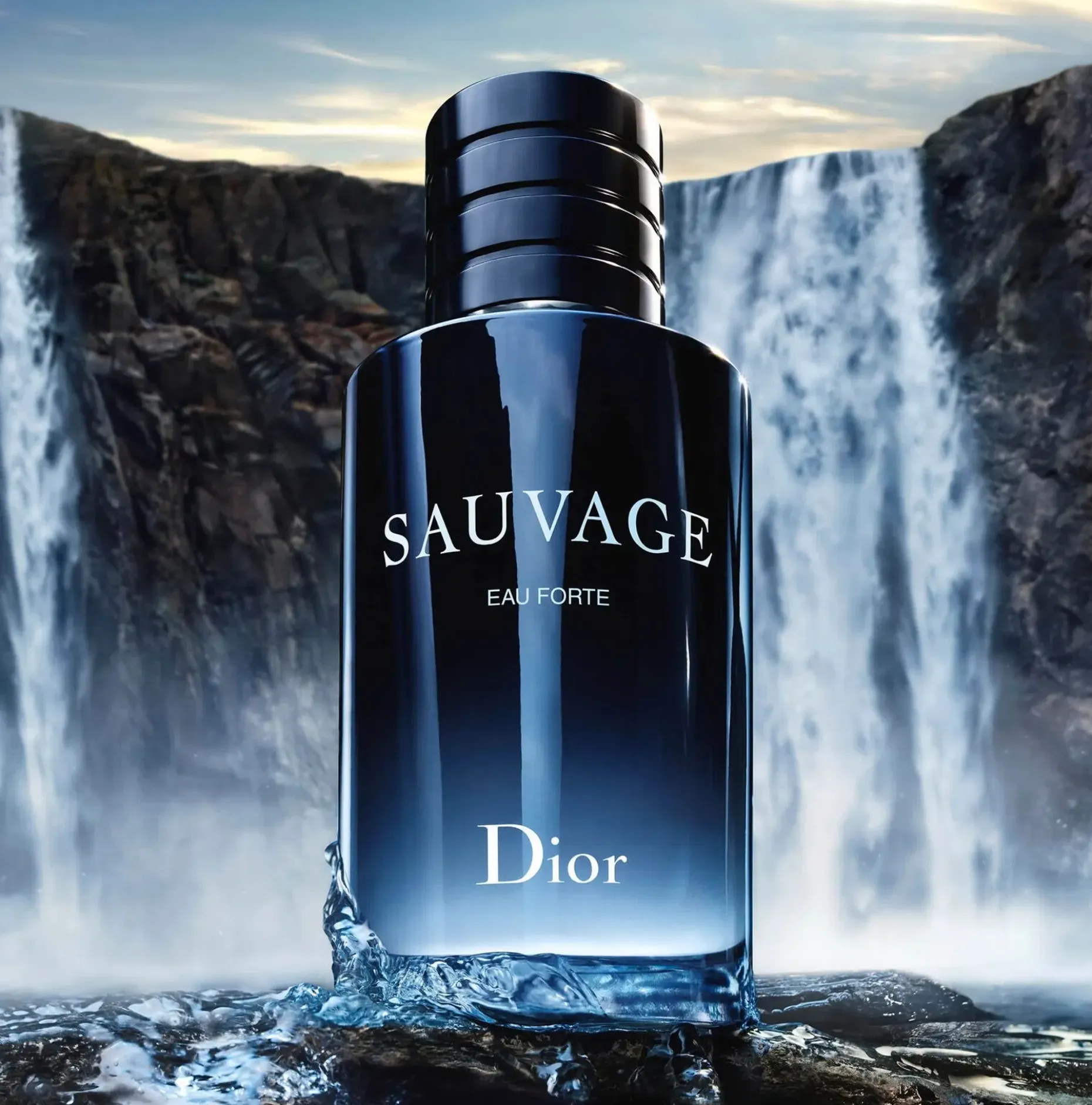 DIOR Sauvage Eau Forte Parfum Alcohol-free Spray tuoksu 60 ml