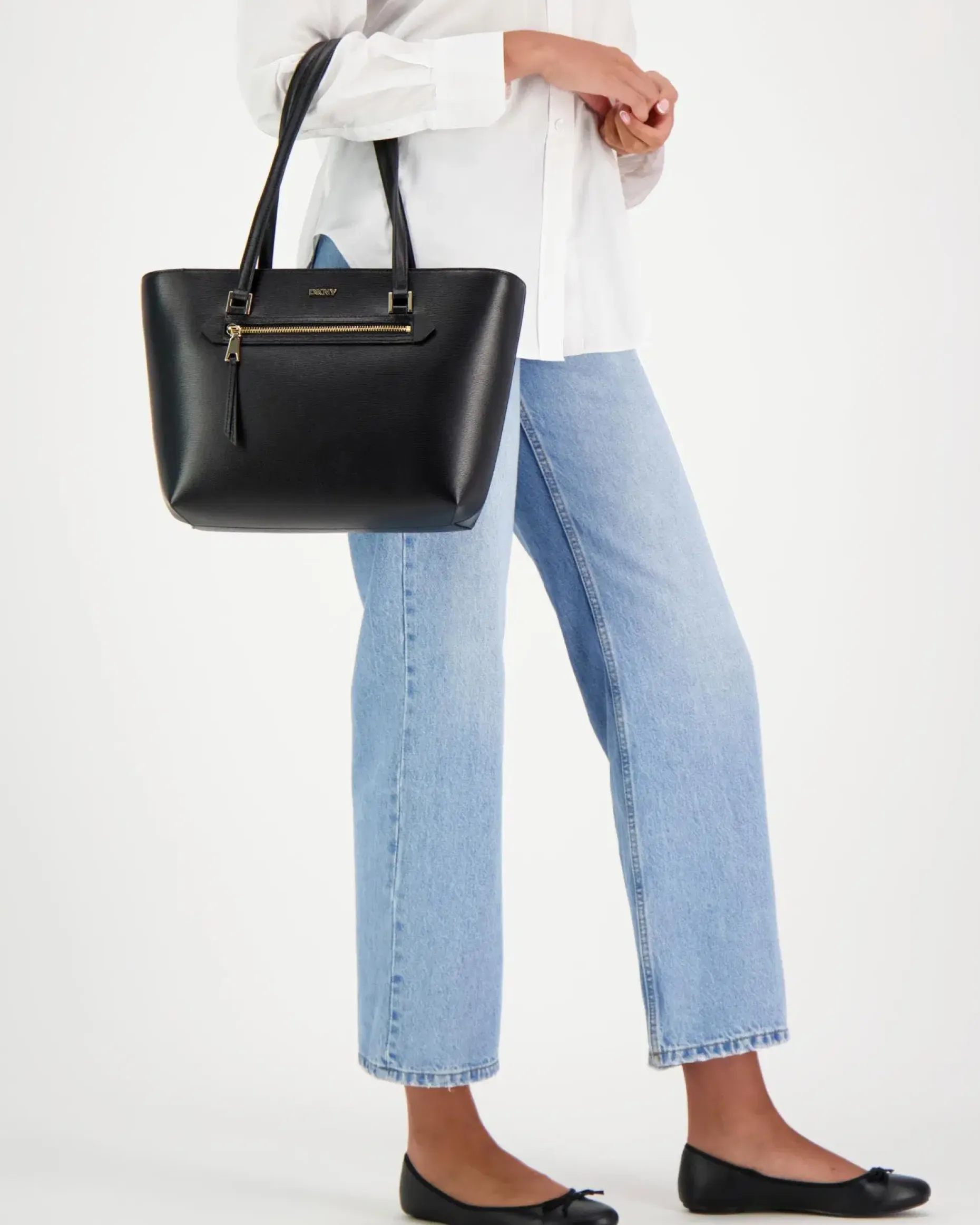 DKNY Bryant Avenue M olkakassi