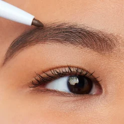 e.l.f. Instant Lift Brow Pencil kulmakynä 0,2 g