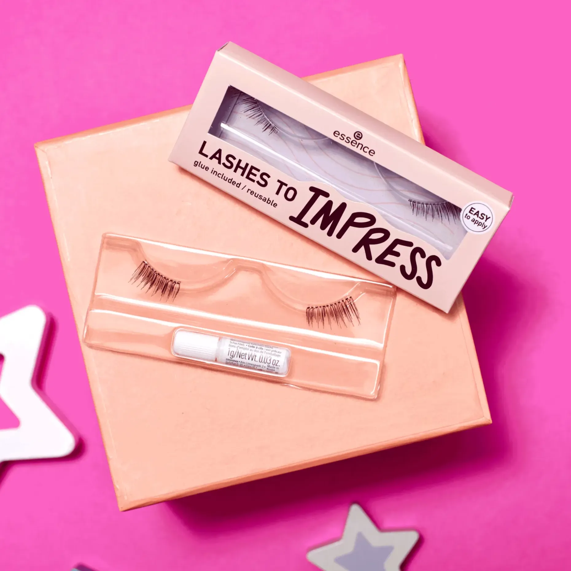 essence LASHES TO IMPRESS 03 half lashes 1 paa