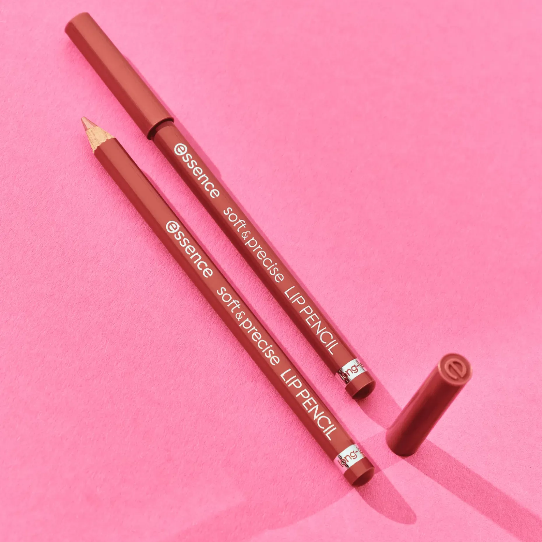 essence soft & precise lip pencil huultenrajauskynä 0,78 g