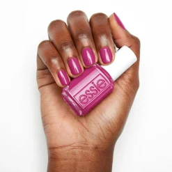essie 820 swoon in the lagoon kynsilakka 13,5 ml