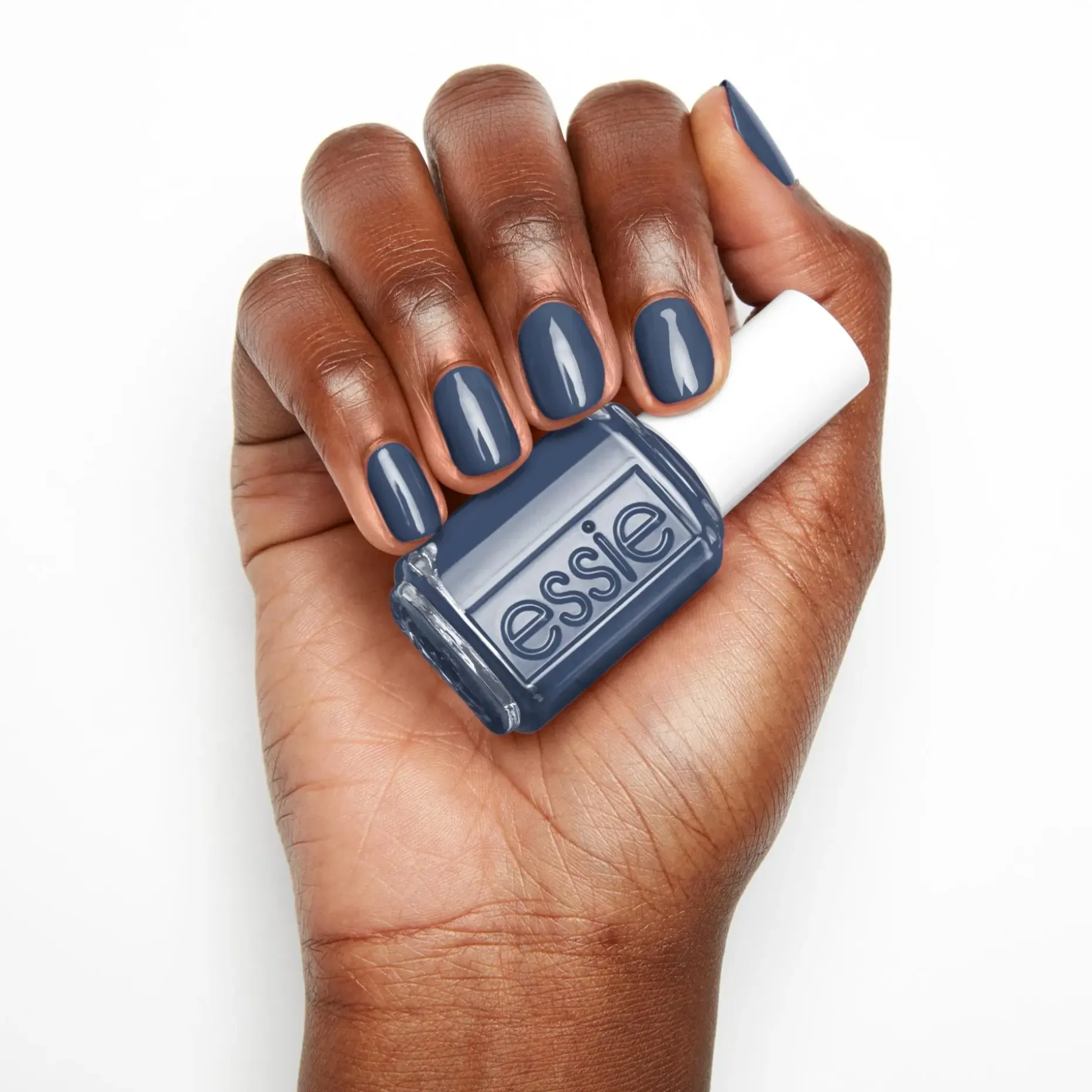 essie original 896 to me from me kynsilakka 13,5 ml