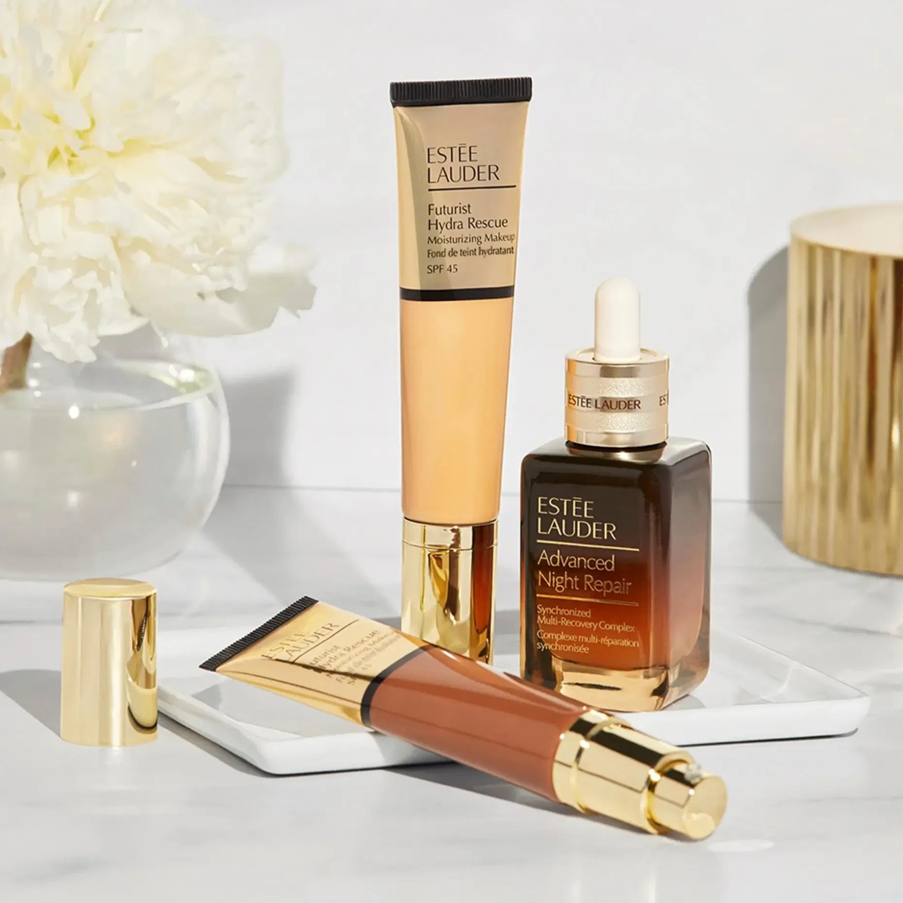 Estée Lauder Futurist Hydra Rescue Moisturizing Makeup SPF 45 meikkivoide 35 ml