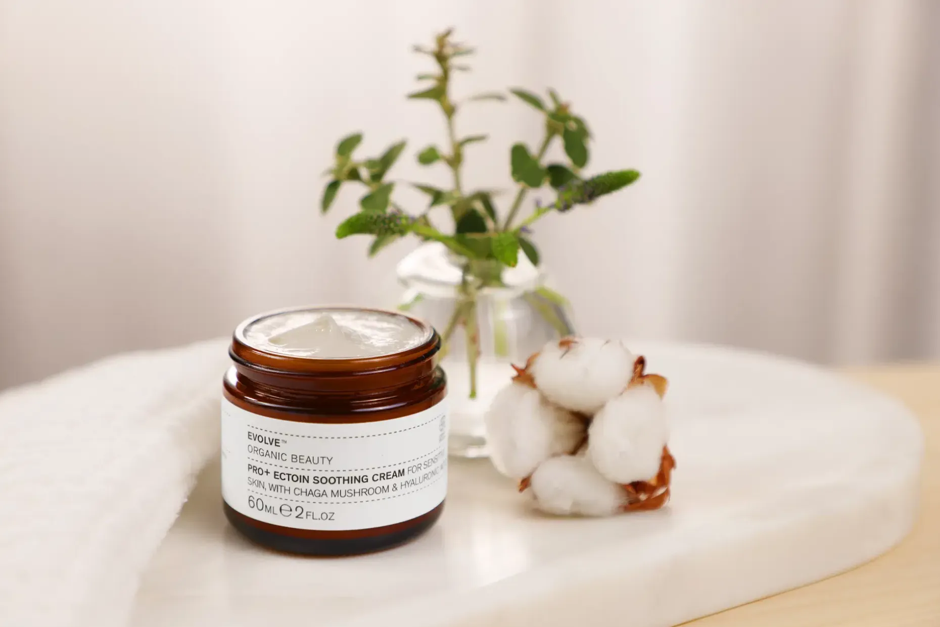 Evolve Organic Beauty Pro+ Ectoin Soothing Cream Kasvovoide 60ml