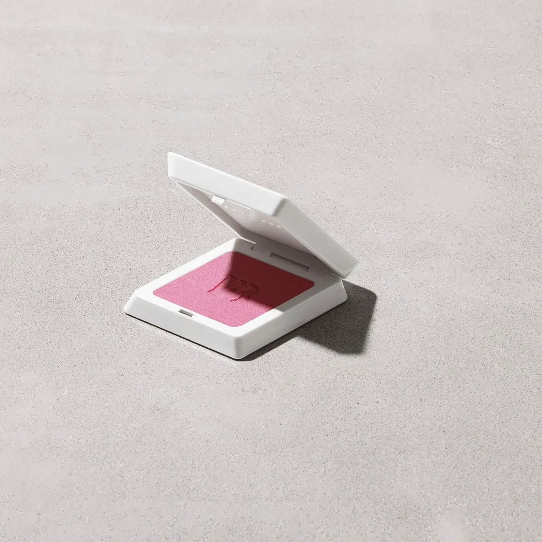 Fenty Beauty Fenty Cheeks Suede Powder Blush poskipuna 4 g