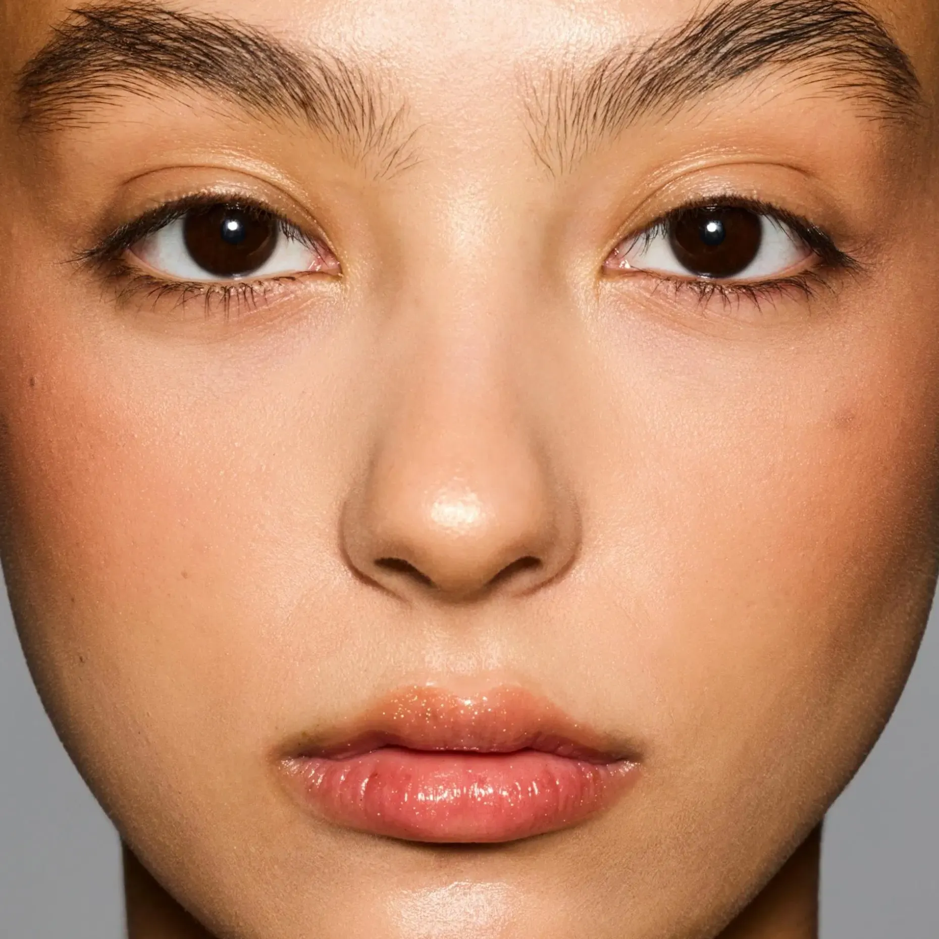 Fenty Beauty Hella Thicc Volumizing Mascara Brown 10 ml
