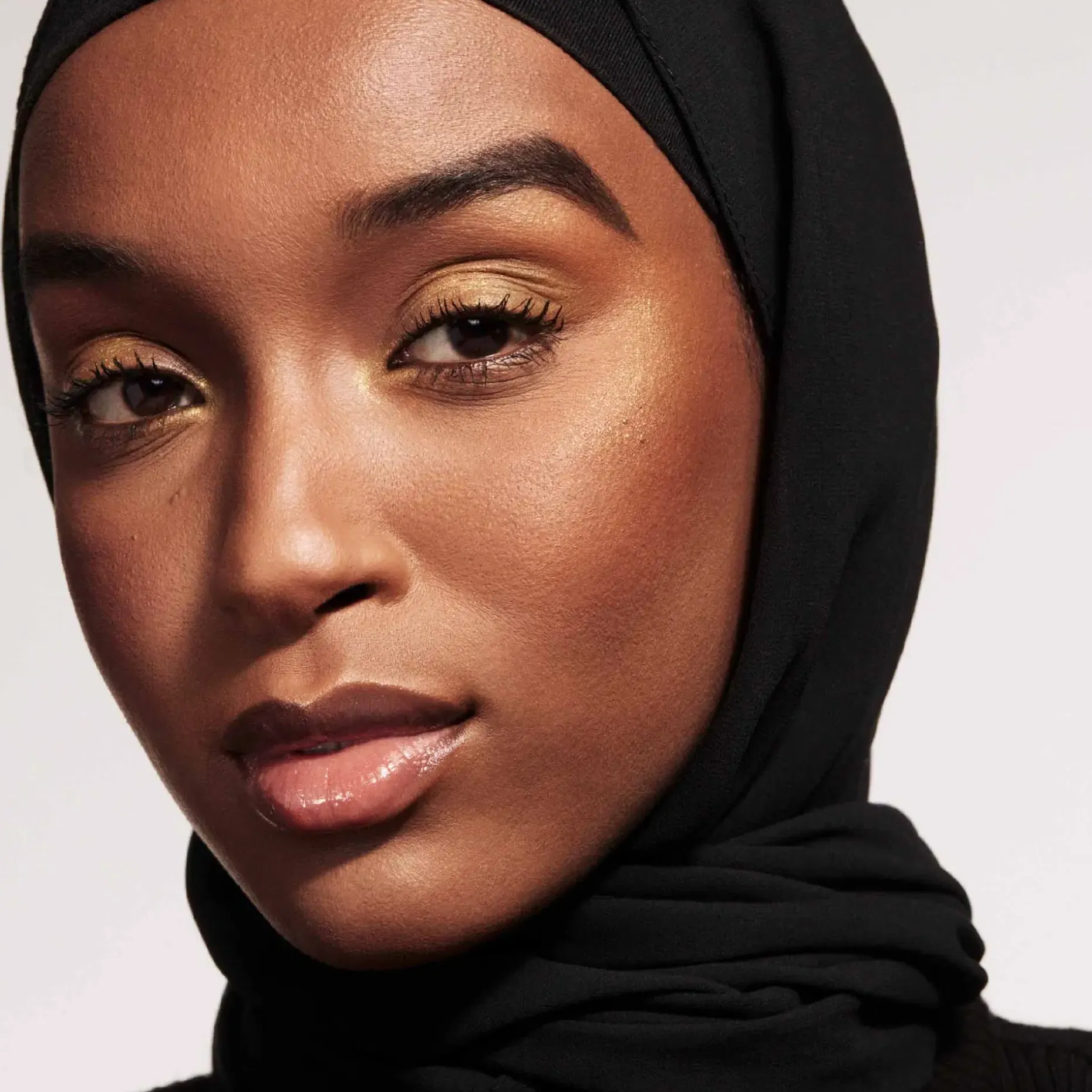 Fenty Beauty Killawatt Freestyle Highlighter Duo korostuspuuteri 7 g