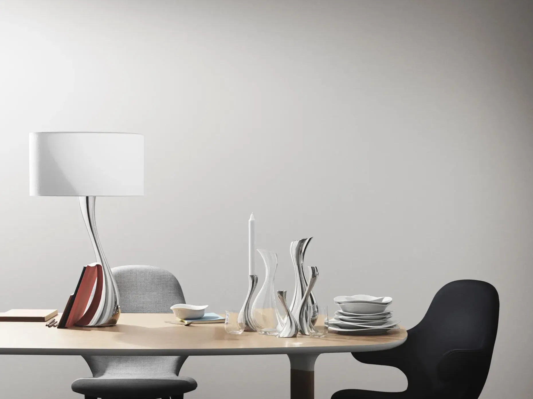 Georg Jensen Cobra-kynttiläjalat 2 kpl/pkt 20 cm, keskikokoinen