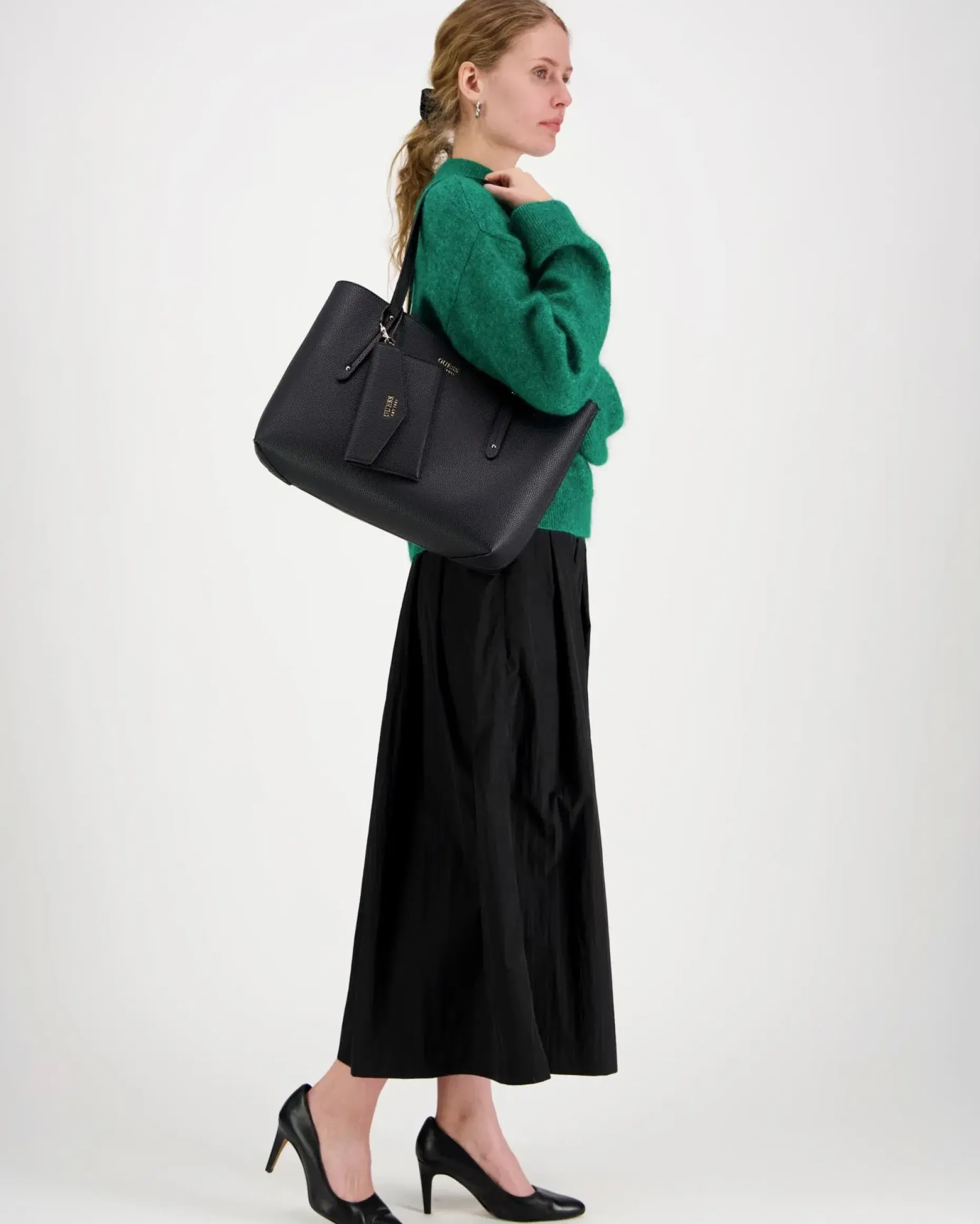 GUESS Brenton tote olkakassi