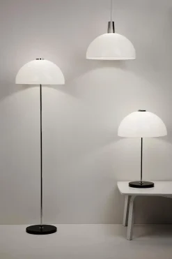 Innolux Kupoli riippuvalaisin hopeisella kartiokupilla