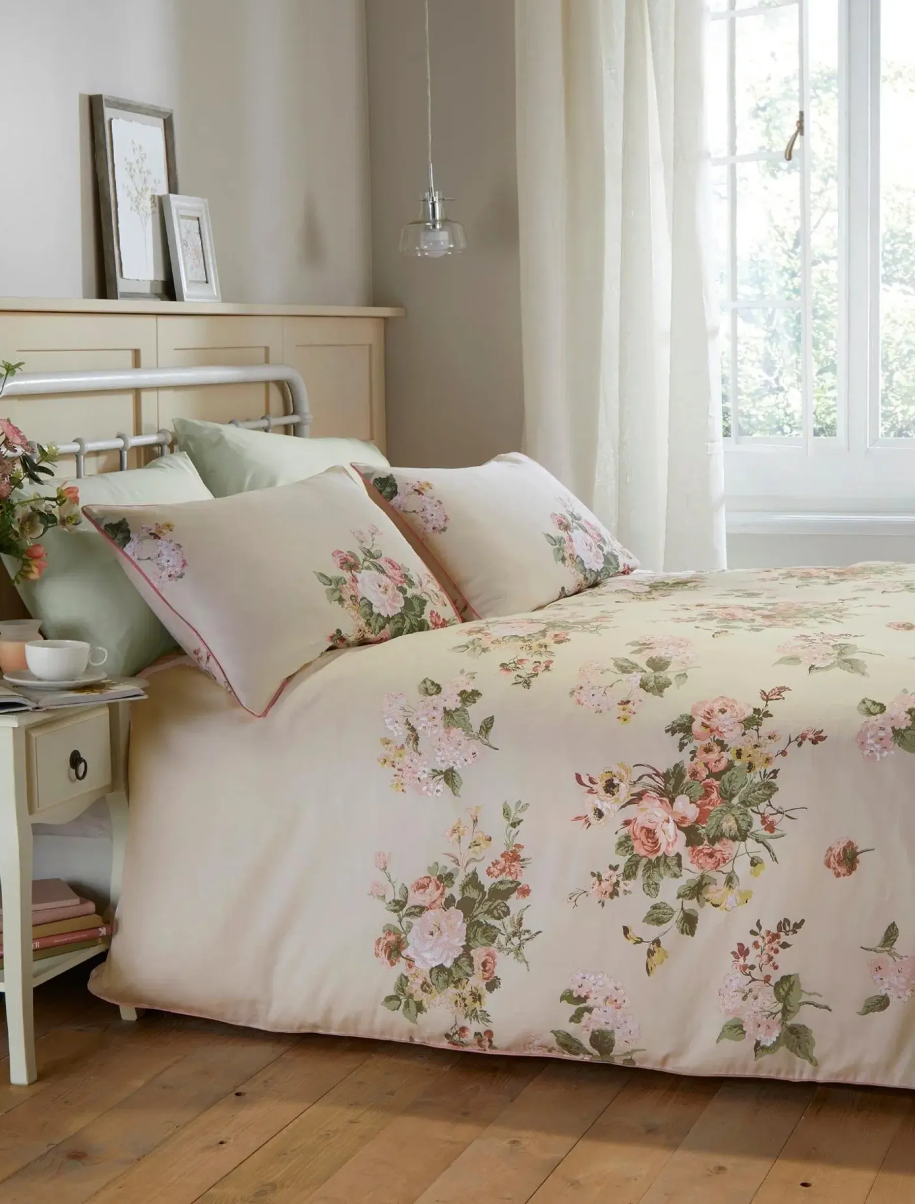 Laura Ashley Rosemore tuplapussilakanasetti 230x220 + 2kpl 50x60cm pale pink