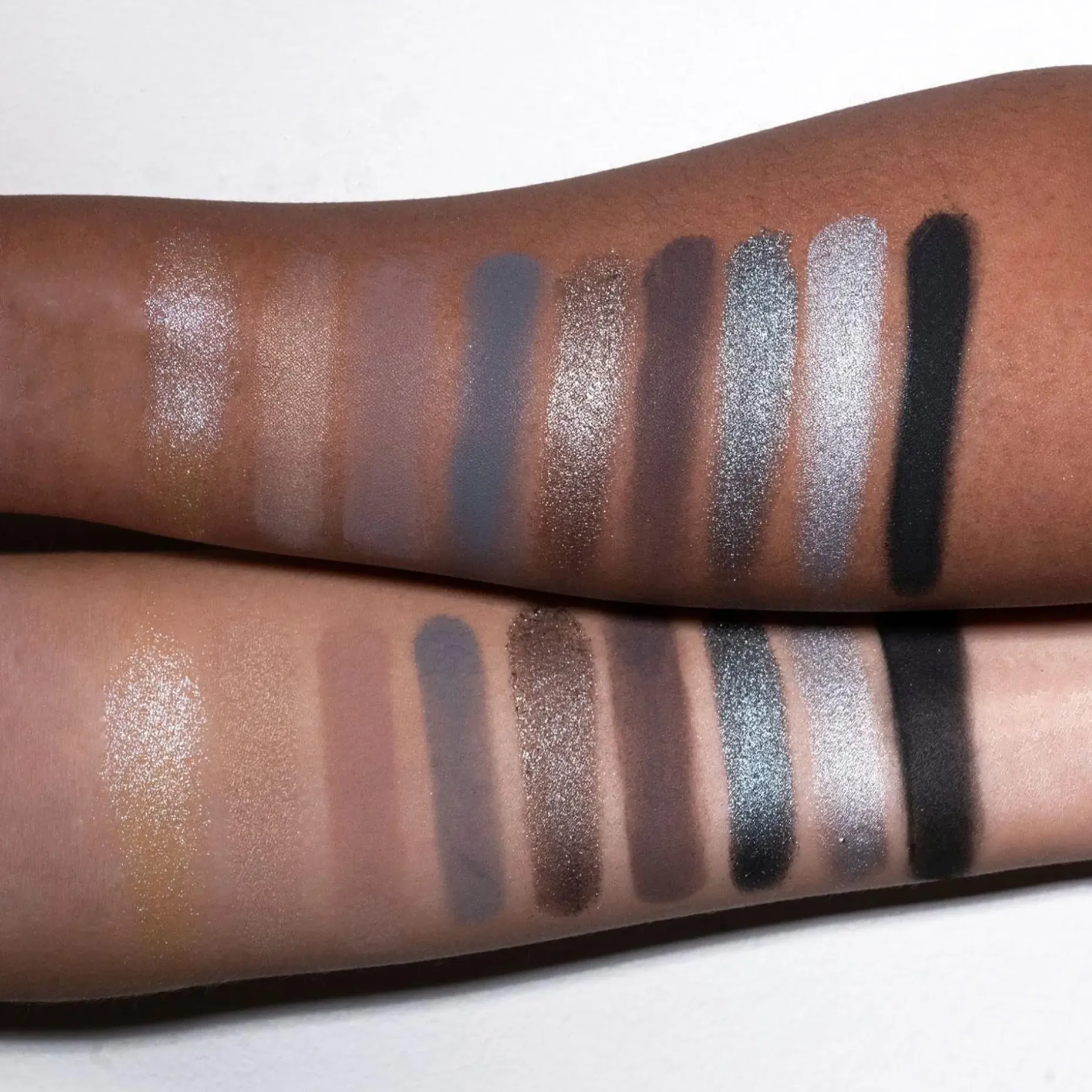LH cosmetics Aim Higher palette -luomiväripaletti 9 g