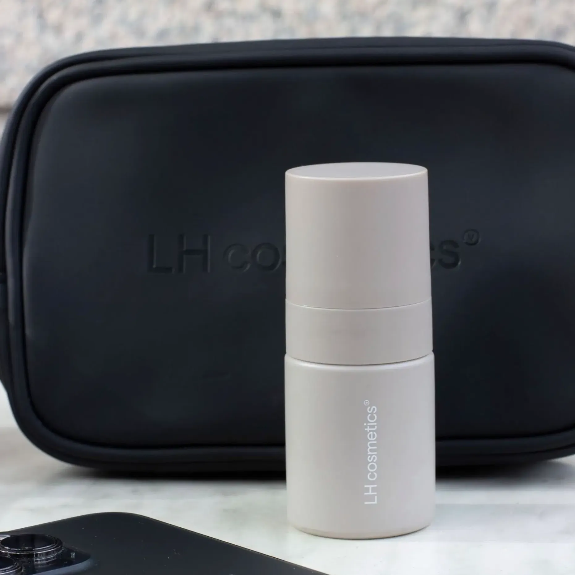 LH cosmetics Long Lasting Setting Spray meikinkiinnityssuihke 30 ml
