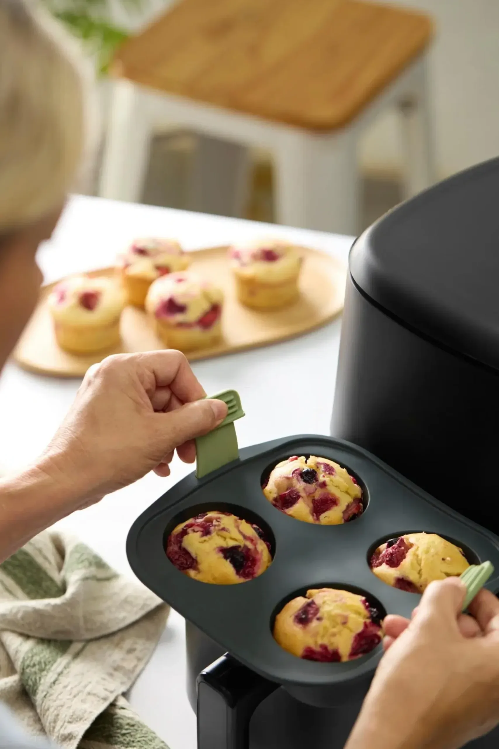 Lékué Air Fryer muffinssimuotti 4 kuppia