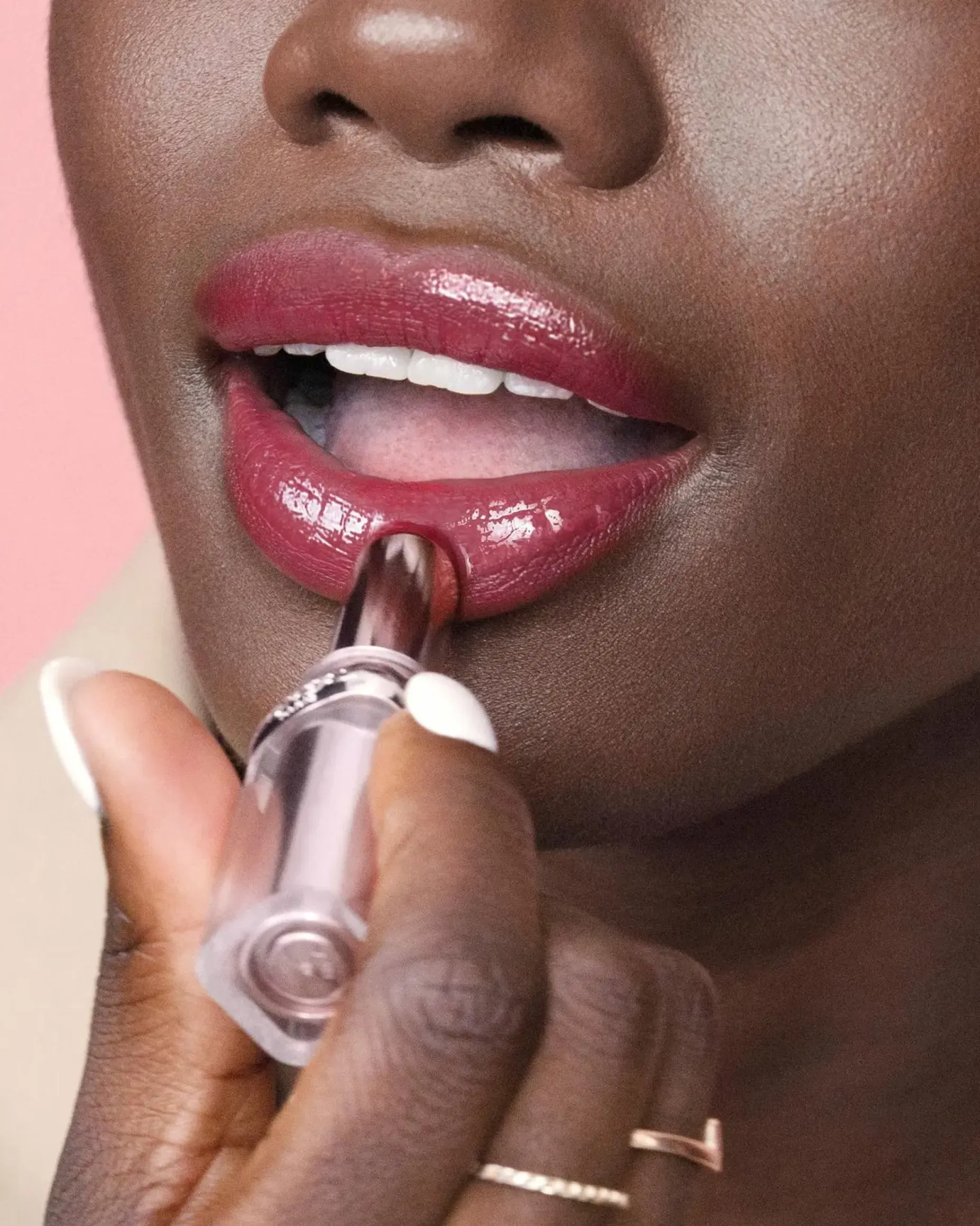 L'Oréal Paris Glow Paradise Balm-in-Lipstick 350 Rouge Paradise huulipuna 3,8g
