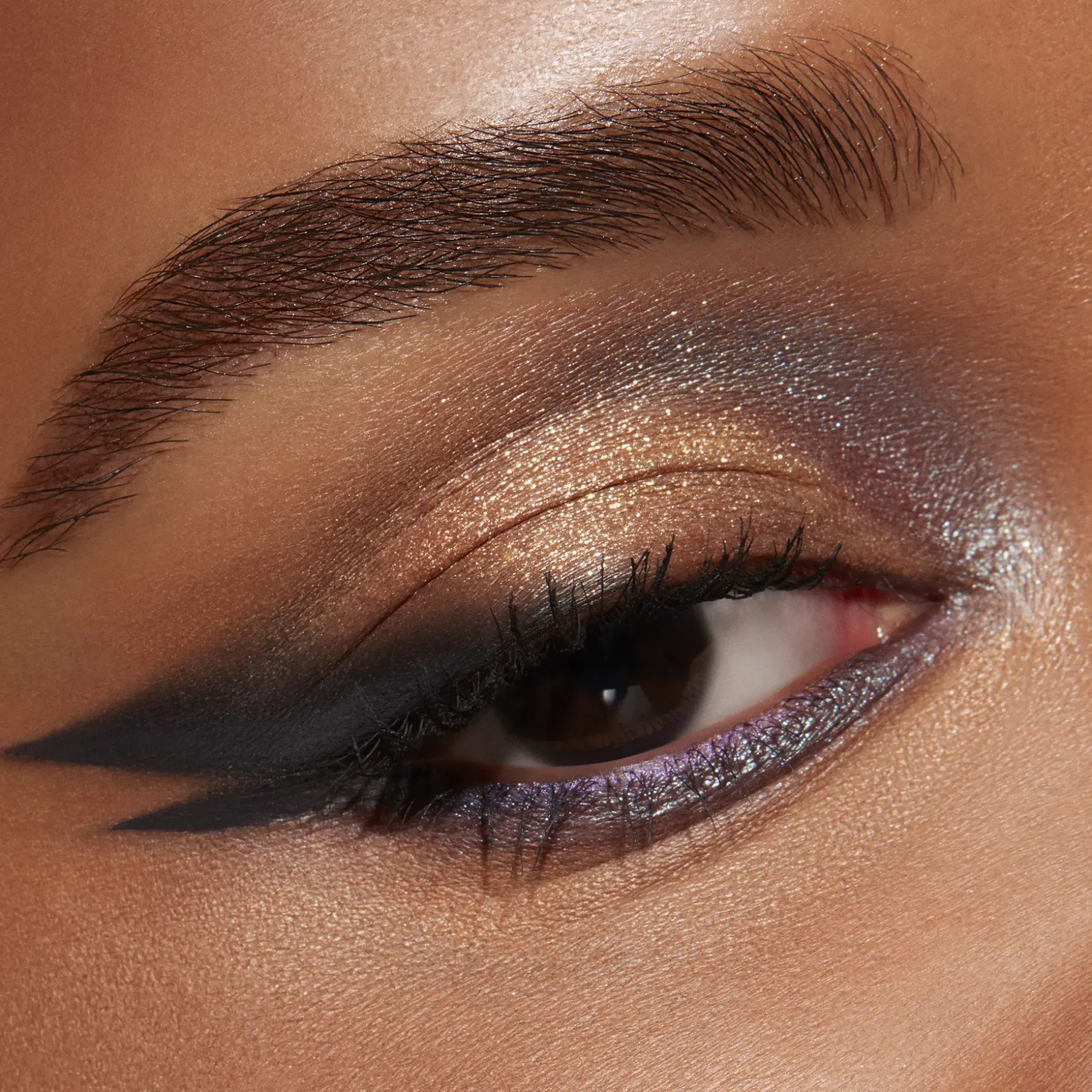 MAC Connect In Colour x12 Eye Shadow Palette luomiväripaletti 12,2 g