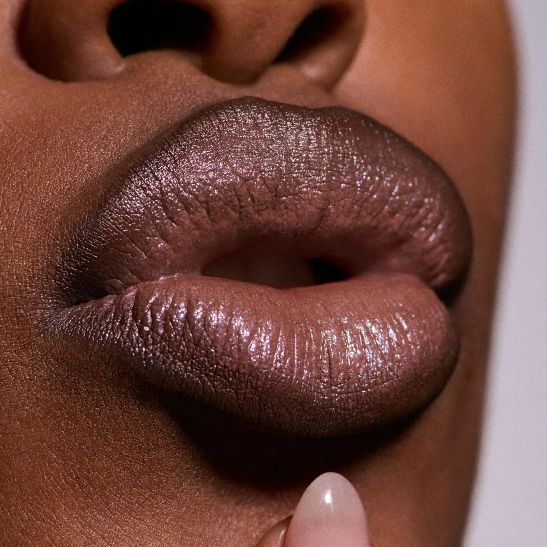 MAC Cosmetics Dazzlelips Crayon -huulipuna 1,5 g
