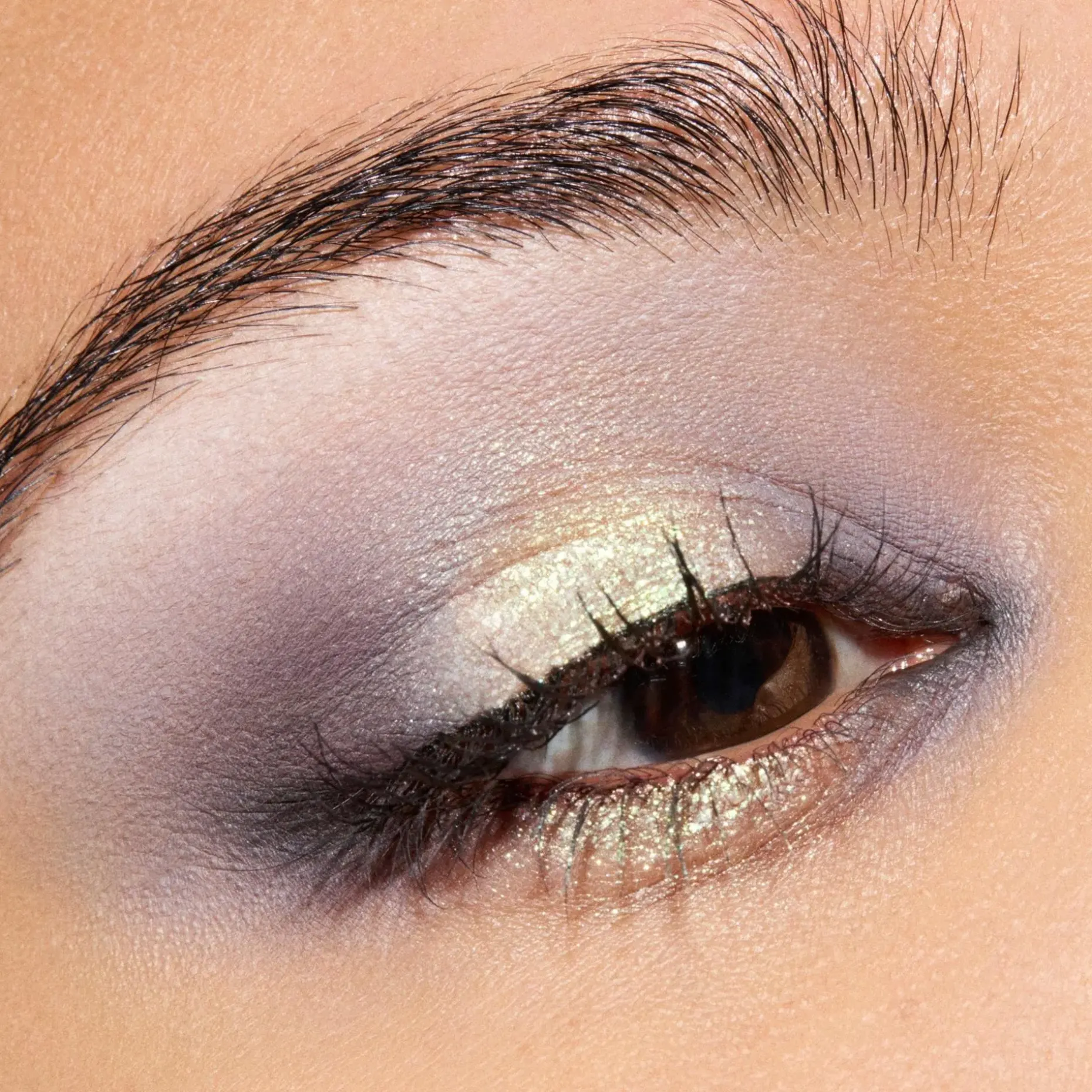 MAC Cosmetics Metamorphosis Prismatica Liquid Eye Liner -nestemäinen rajauskynä 2 ml