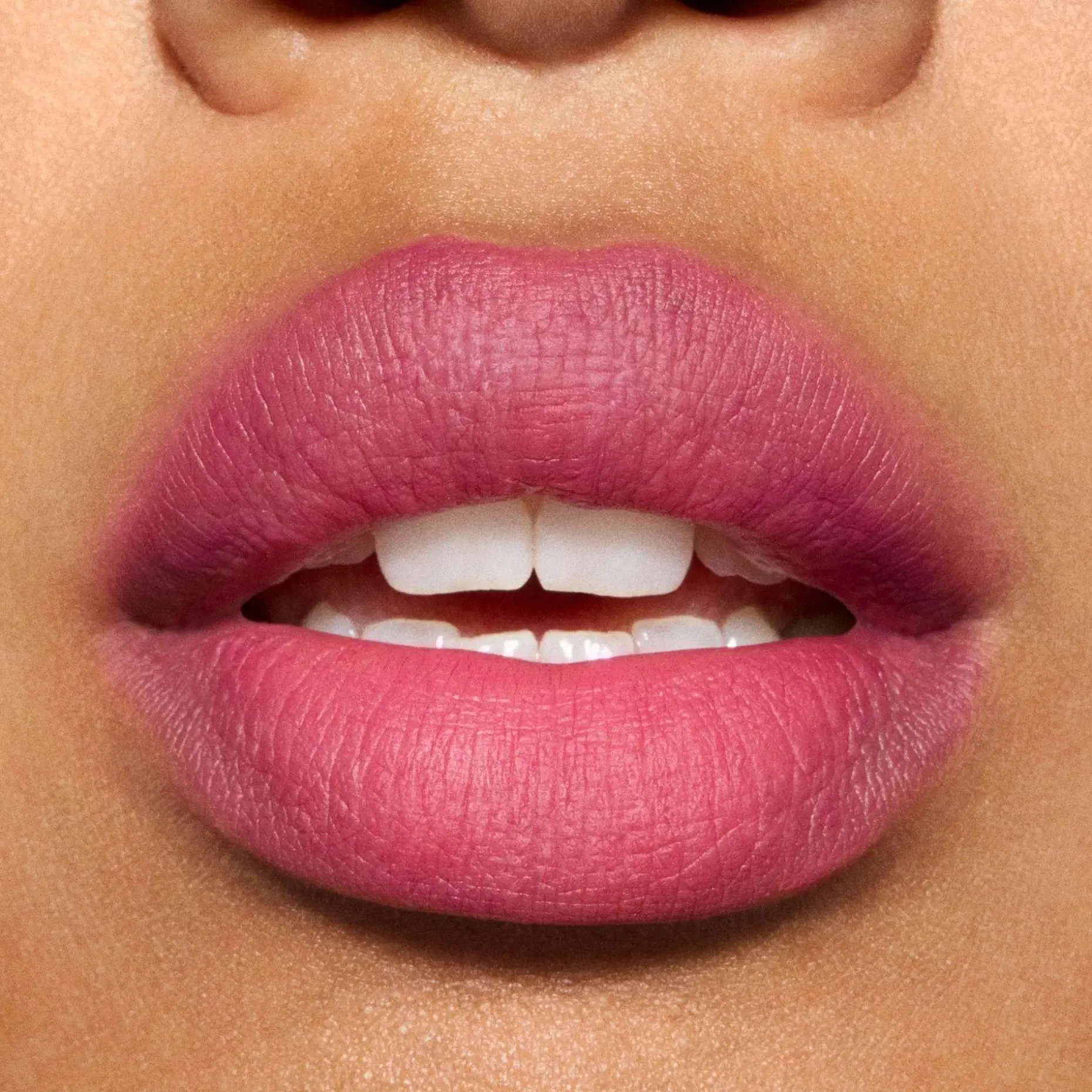 MAC Cosmetics Powder Kiss Hazy Matte Lipstick -huulipuna 3,5 g