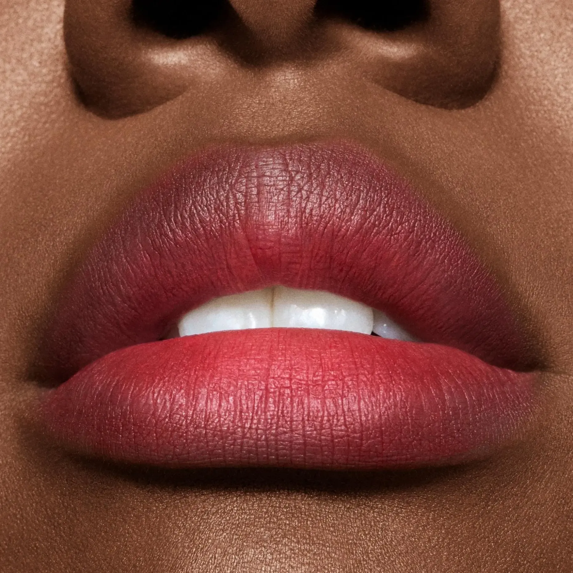 MAC Cosmetics Powder Kiss Hazy Matte Lipstick -huulipuna 3,5 g
