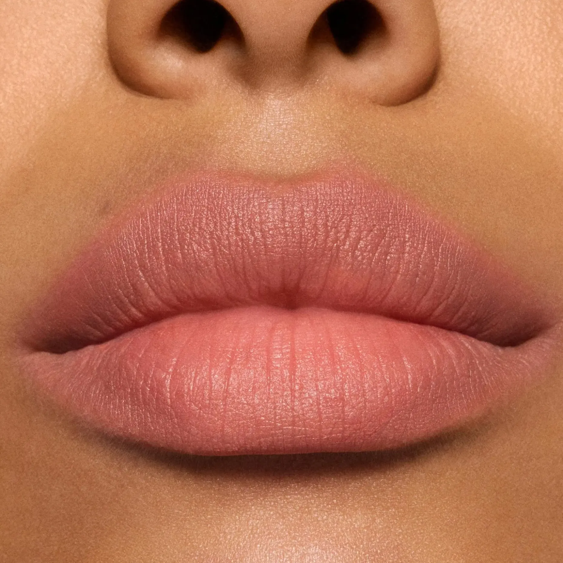 MAC Cosmetics Powder Kiss Hazy Matte Lipstick -huulipuna 3,5 g