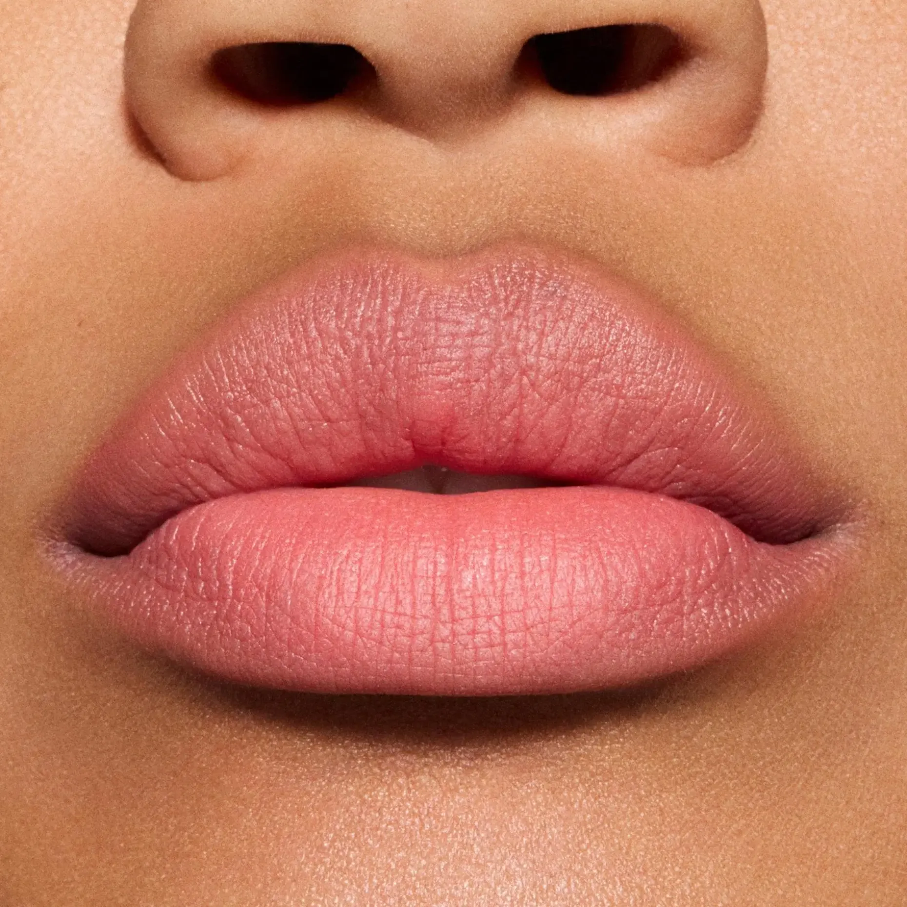 MAC Cosmetics Powder Kiss Hazy Matte Lipstick -huulipuna 3,5 g