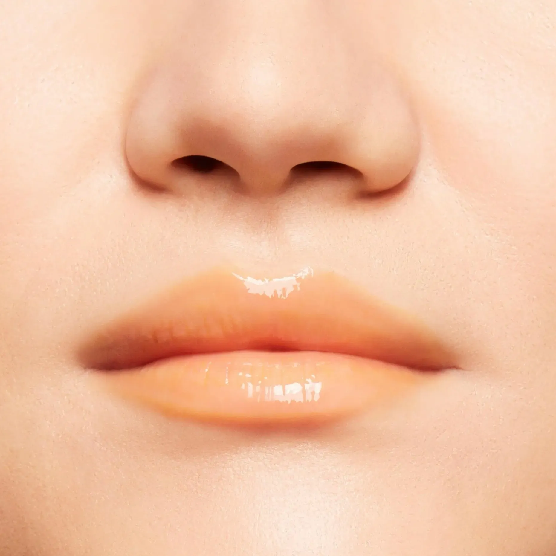 MAC Cosmetics Squirt Plumping Lipgloss Stick -huulikiilto 2,3 g