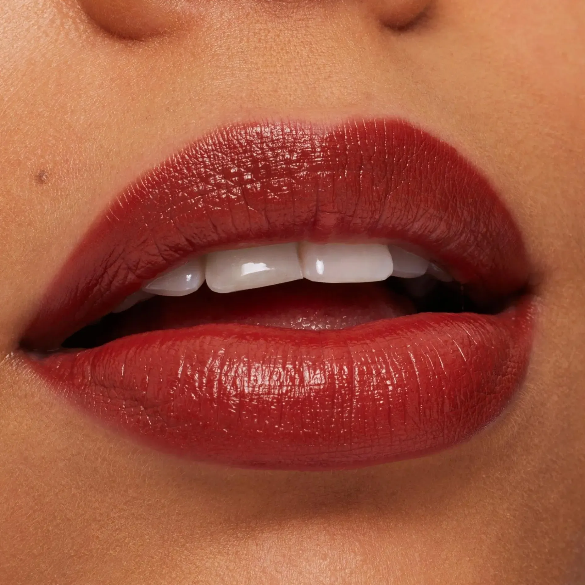 MAC Macximal Sleek Satin Lipstick huulipuna 3,5 g