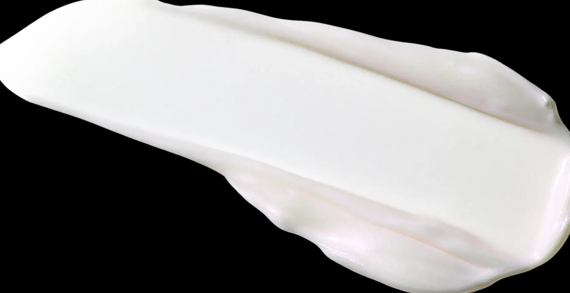 MAC Strobe Cream ihon pikaheleyttäjä 50 ml
