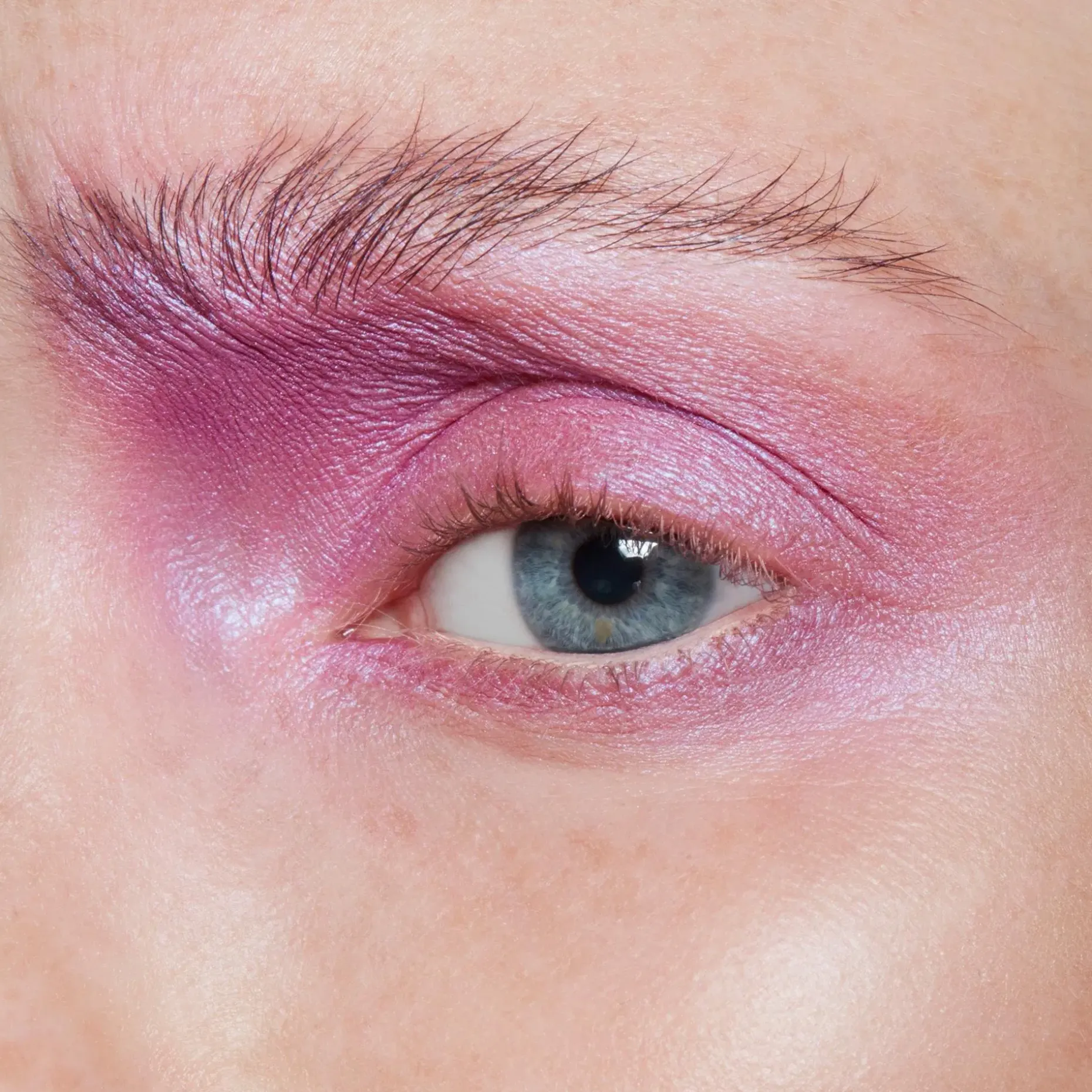 MAC Veluxe Pearl Eye Shadow luomiväri 1,3 g