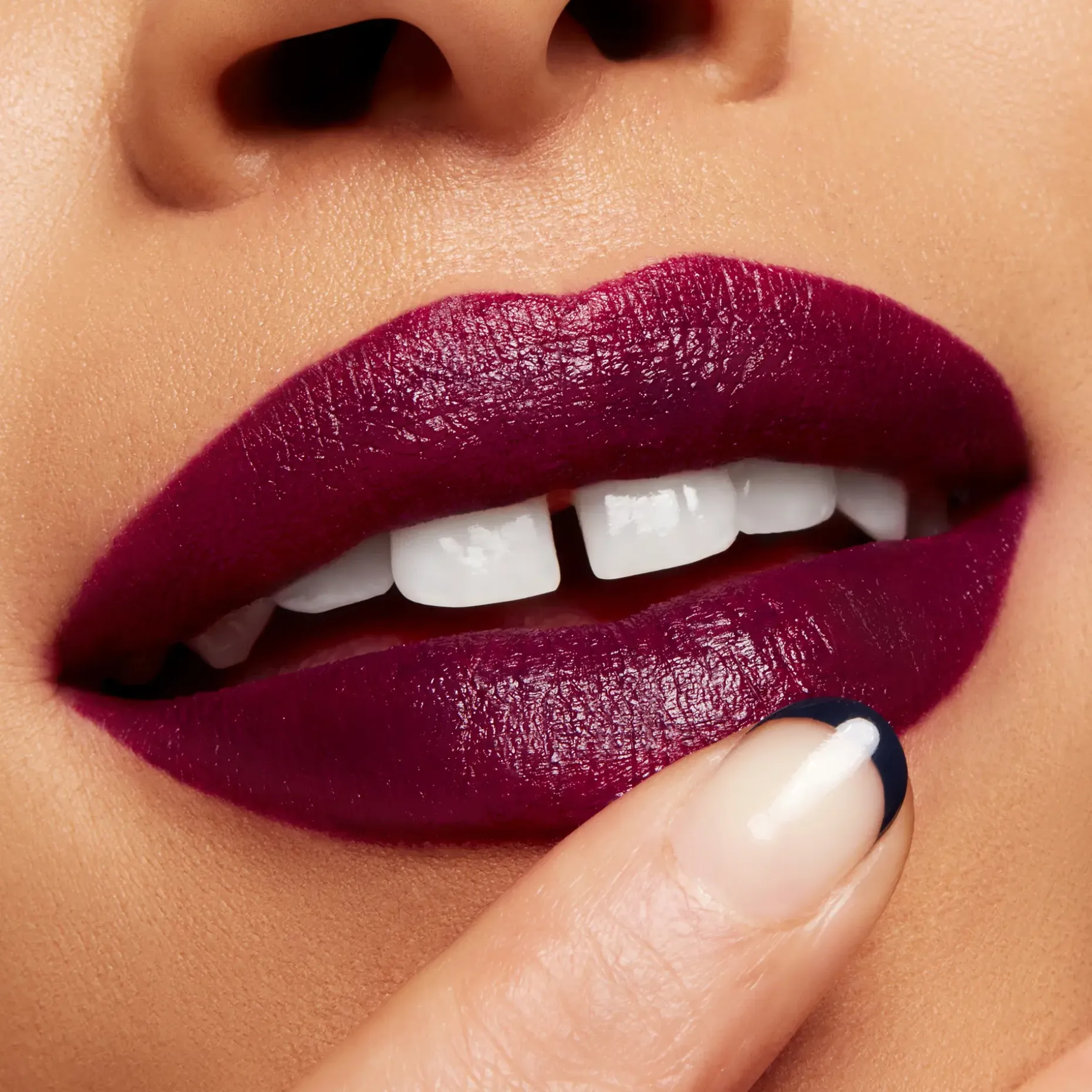 MAC Velvet blur lipstick huulipuna 2g