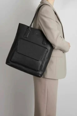 Markberg Aubrey olkakassi