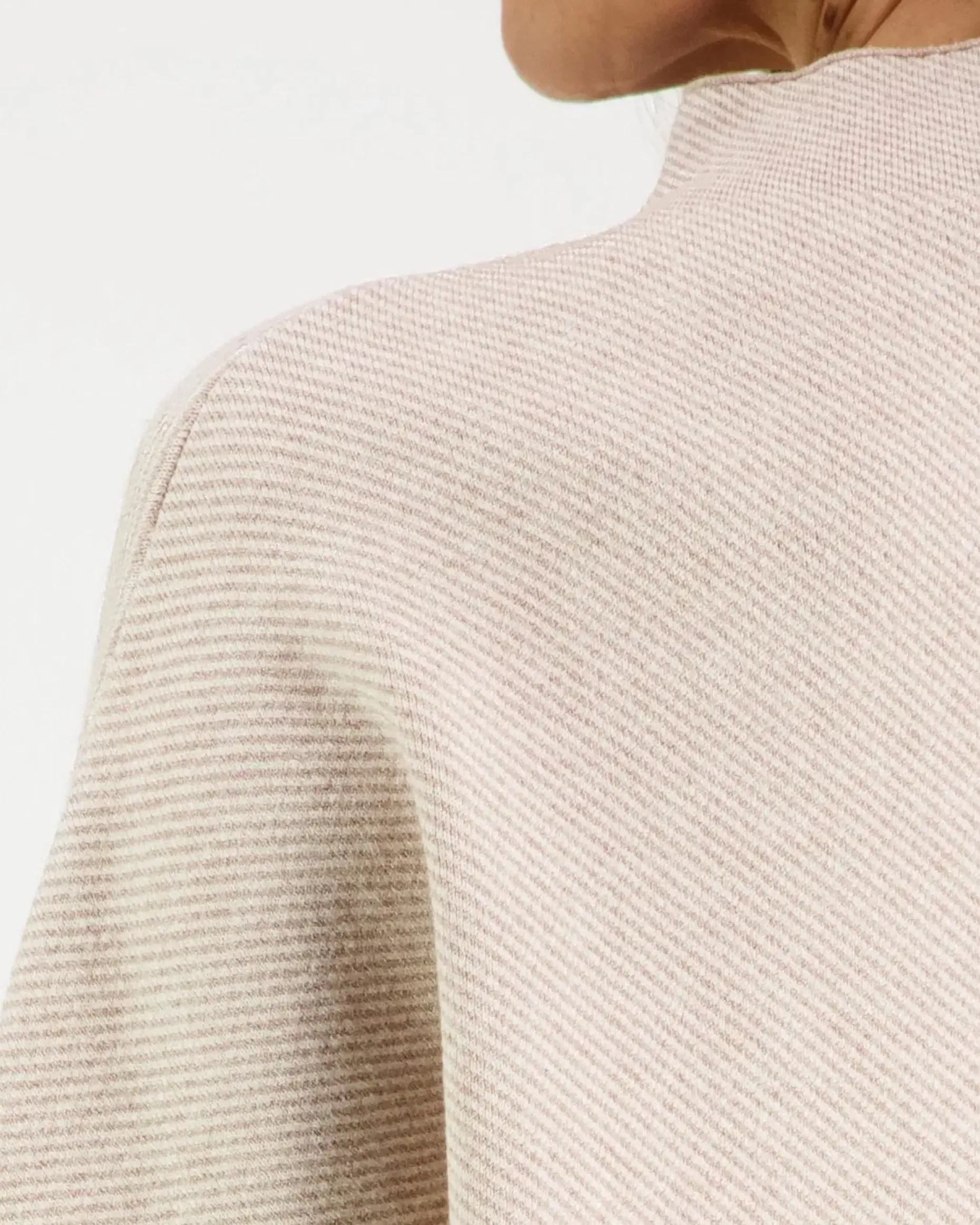More&More Dolman neule