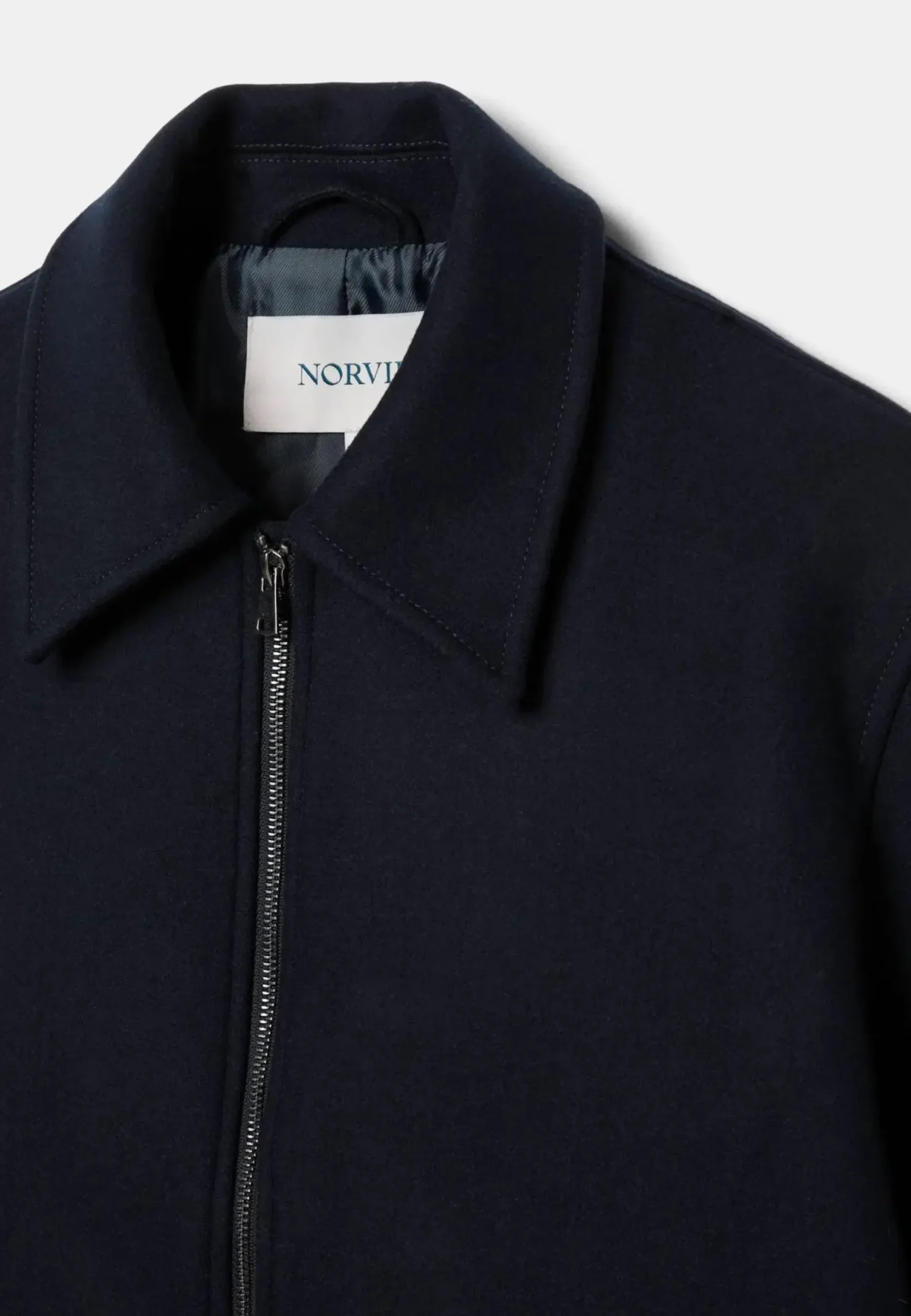 NORVIE vincent takki