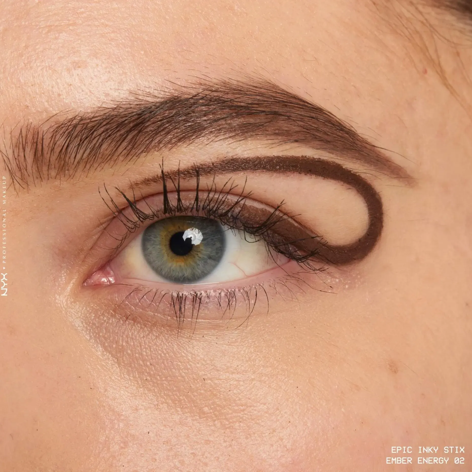 NYX Professional Makeup Epic Inky Stix -silmänrajauskynä