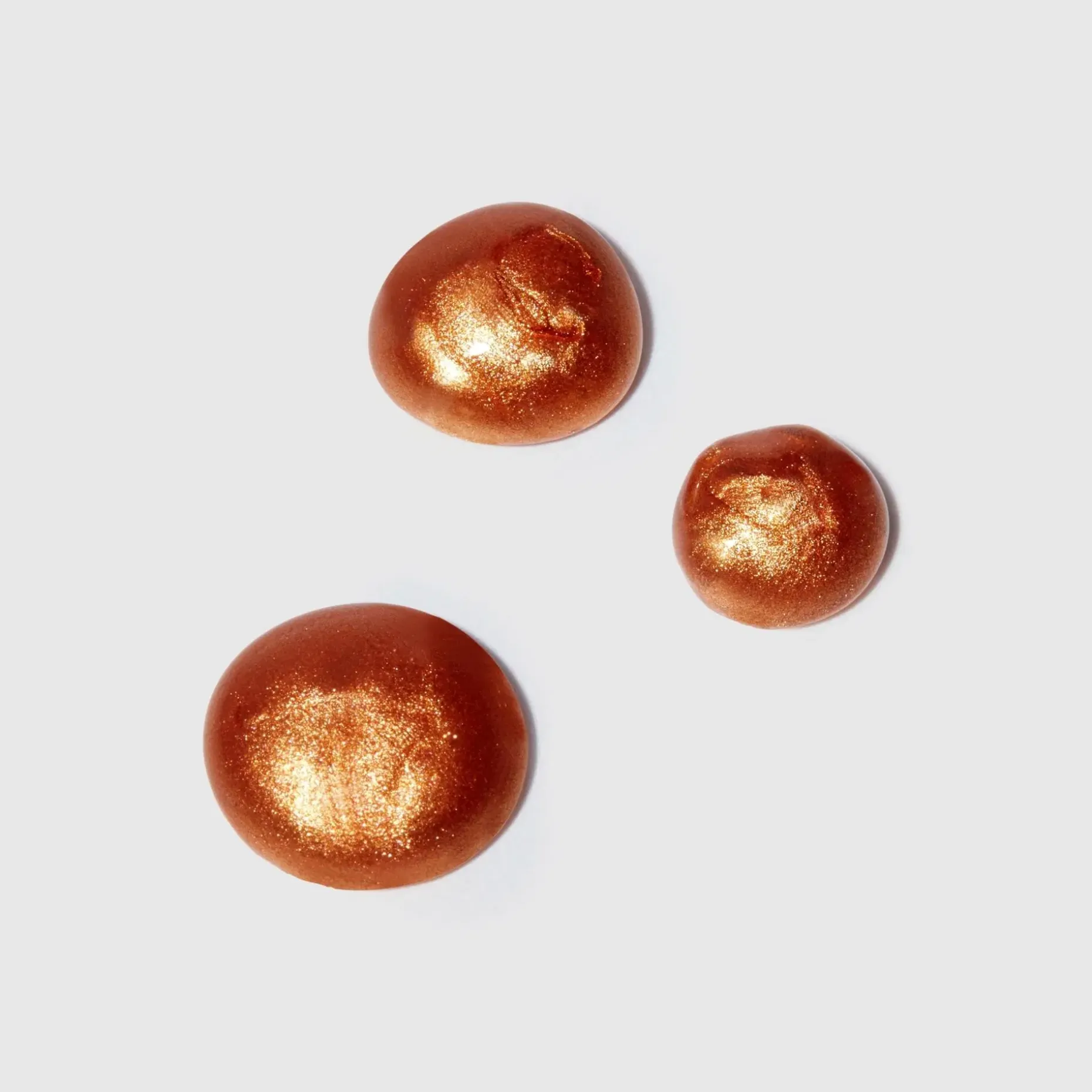 Pai The Impossible Glow bronzing drops - bronze korostus- ja aurinkopuuteripisarat 30ml