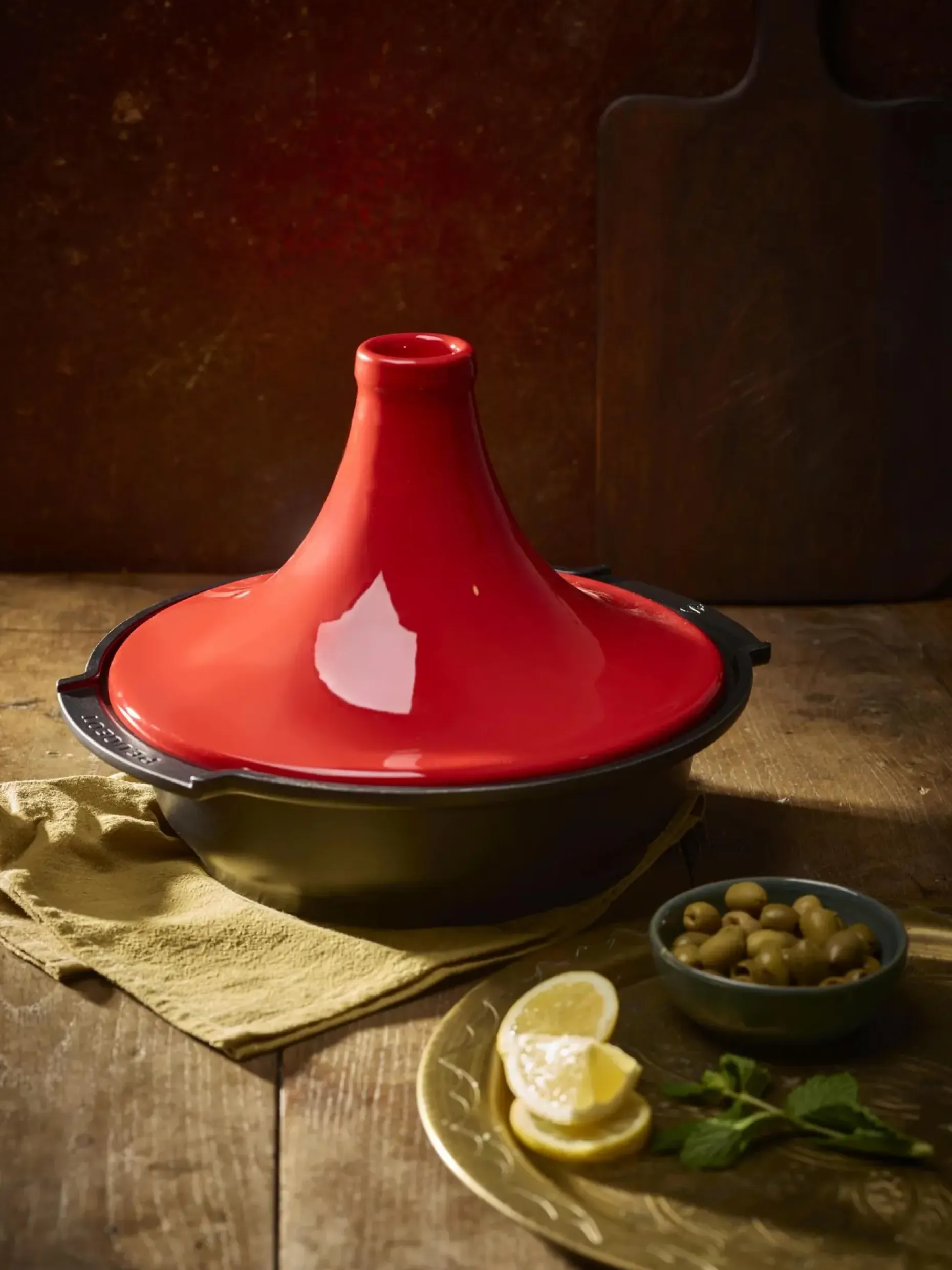 Peugeot Atlas tagine 30 cm punainen